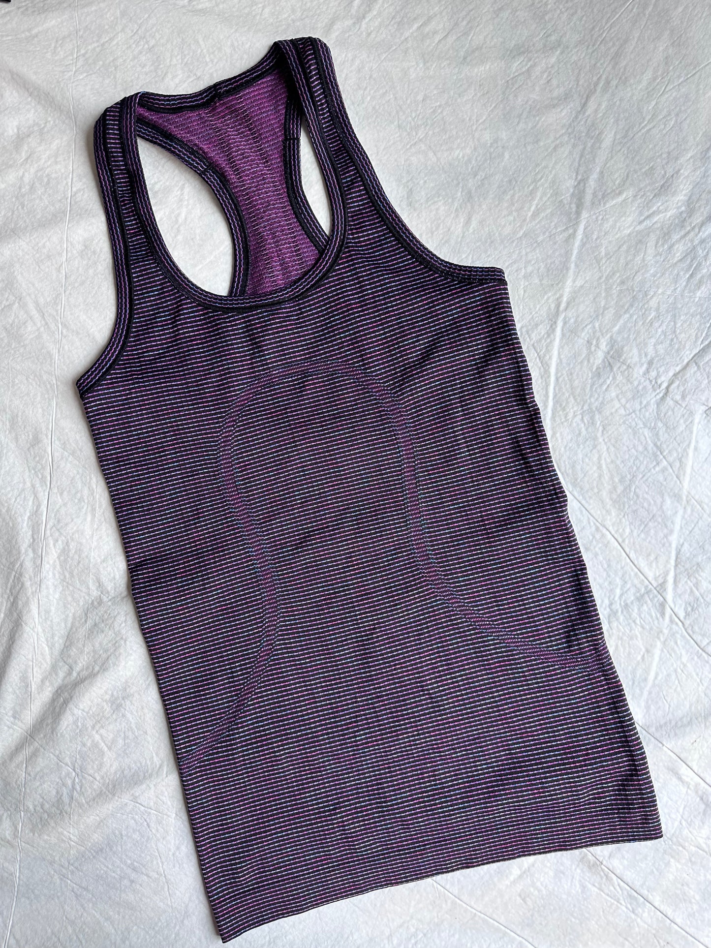 Tank 4 Lululemon morada