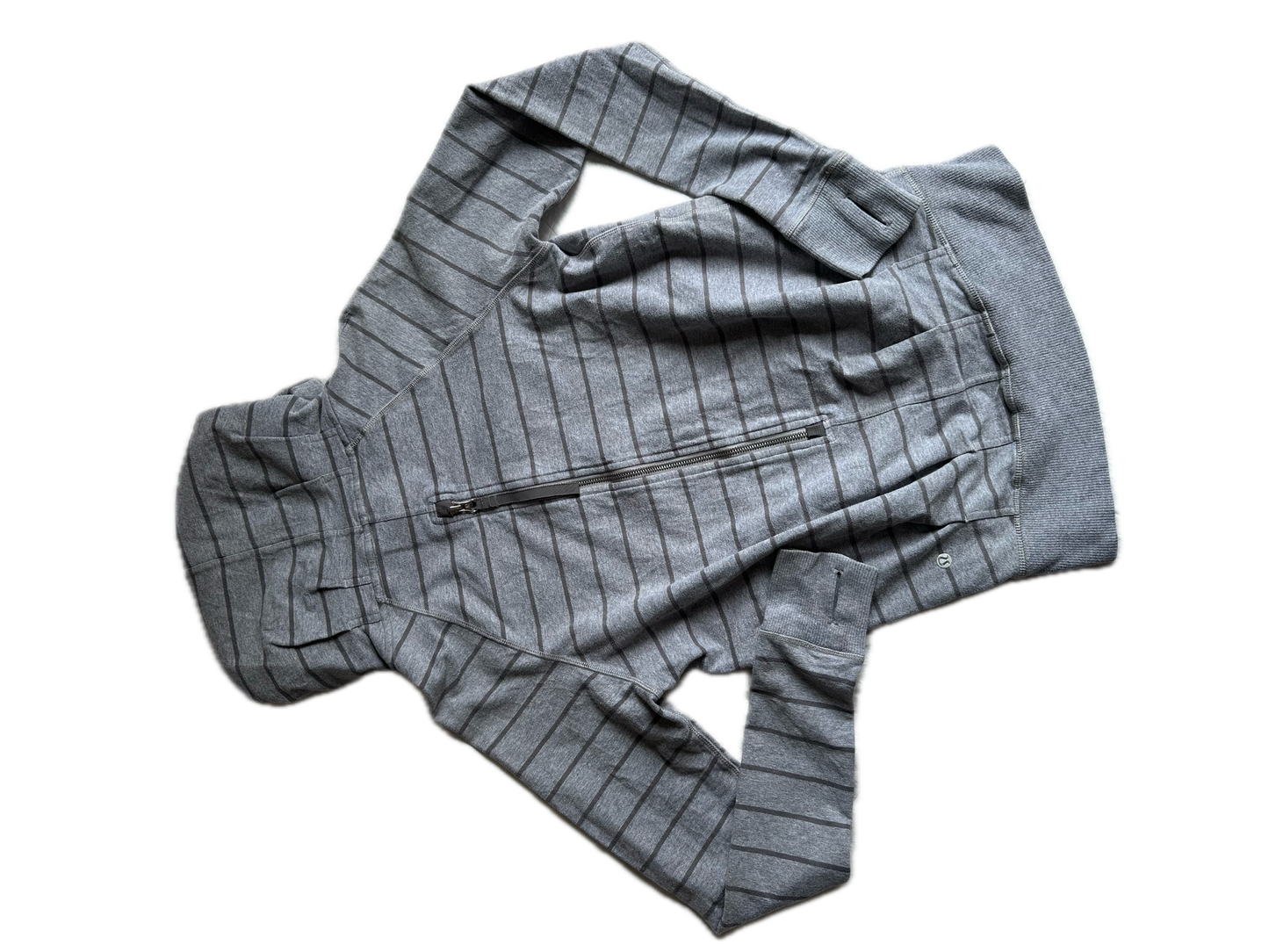 Sudadera 6 gris con lineas