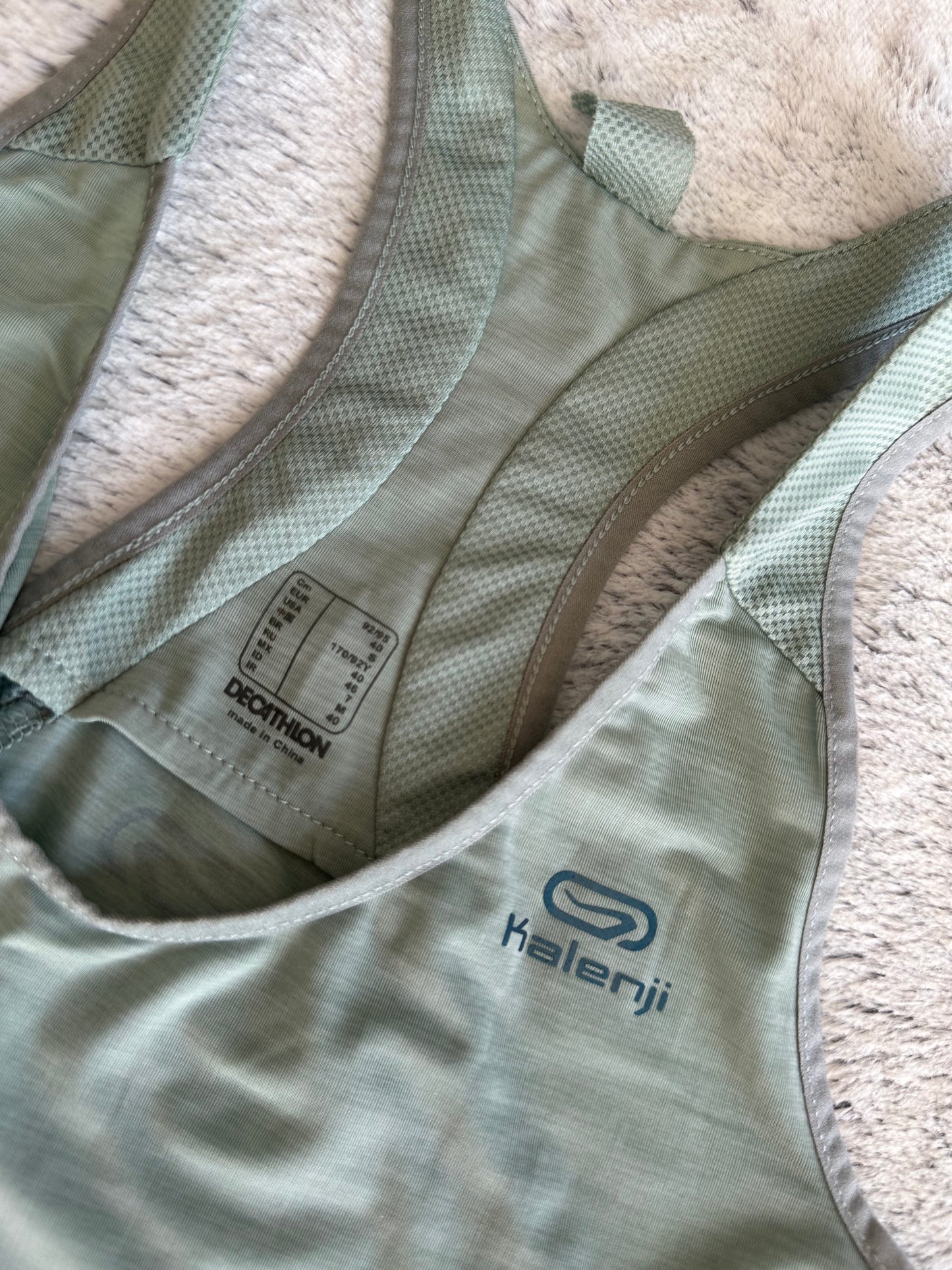 Tank M Kalenji menta