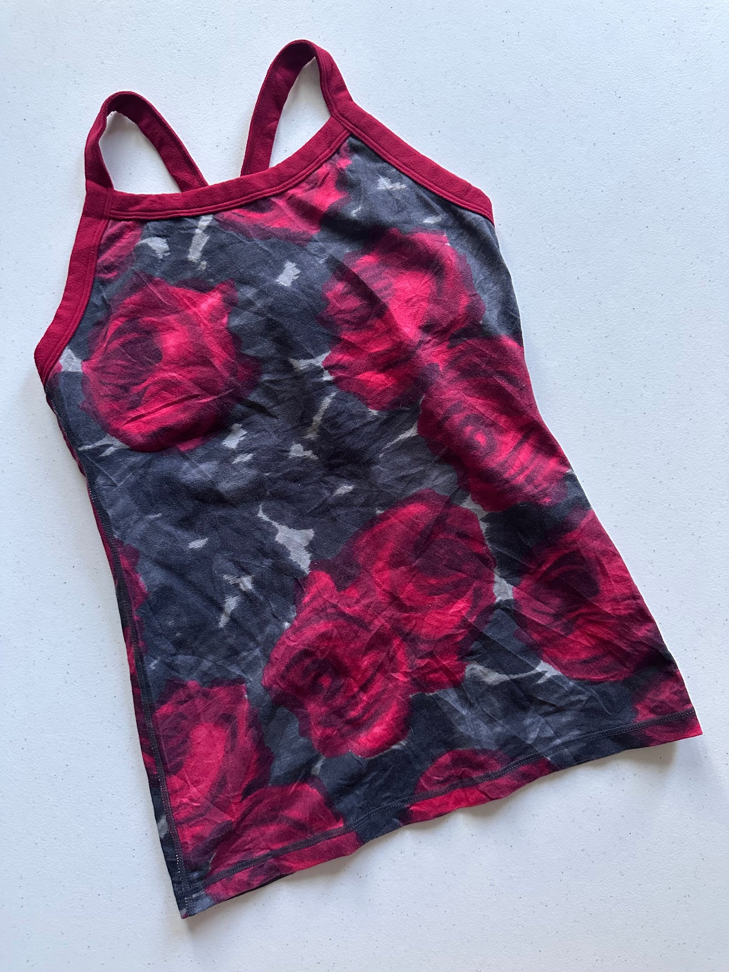 Tank 4 Lululemon Flores Rojas