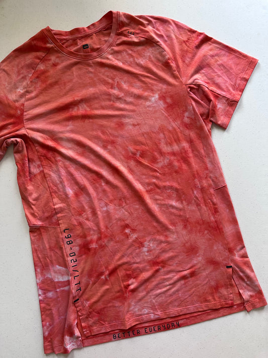 Playera M Lululemon tie-dye rosa