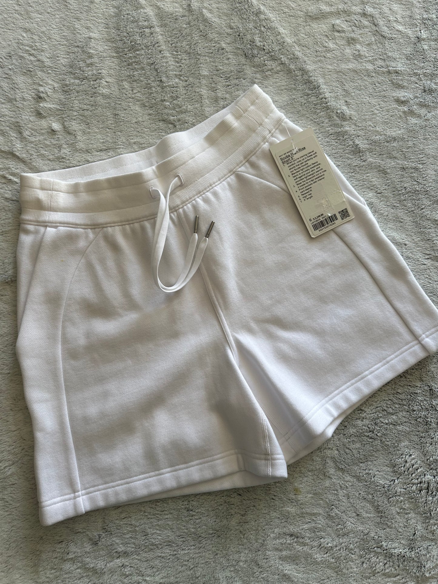 Scuba HR short 5" talla 6