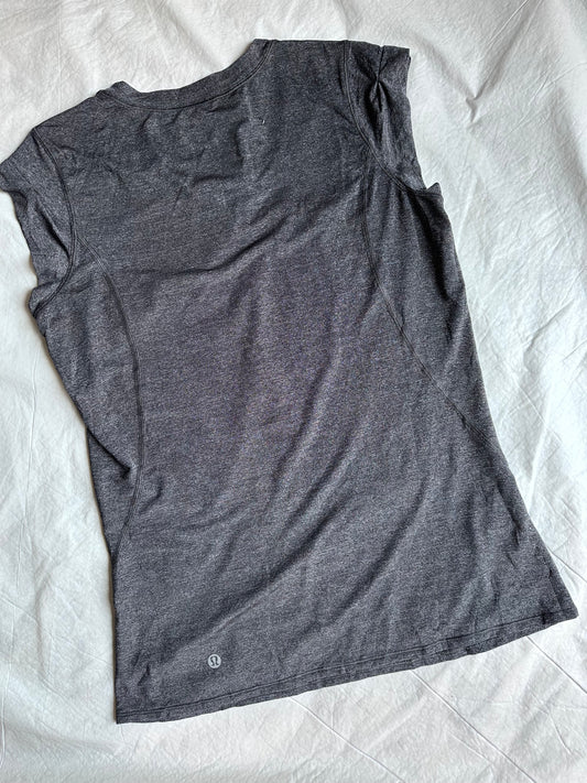 Blusa 6 Lululemon gris