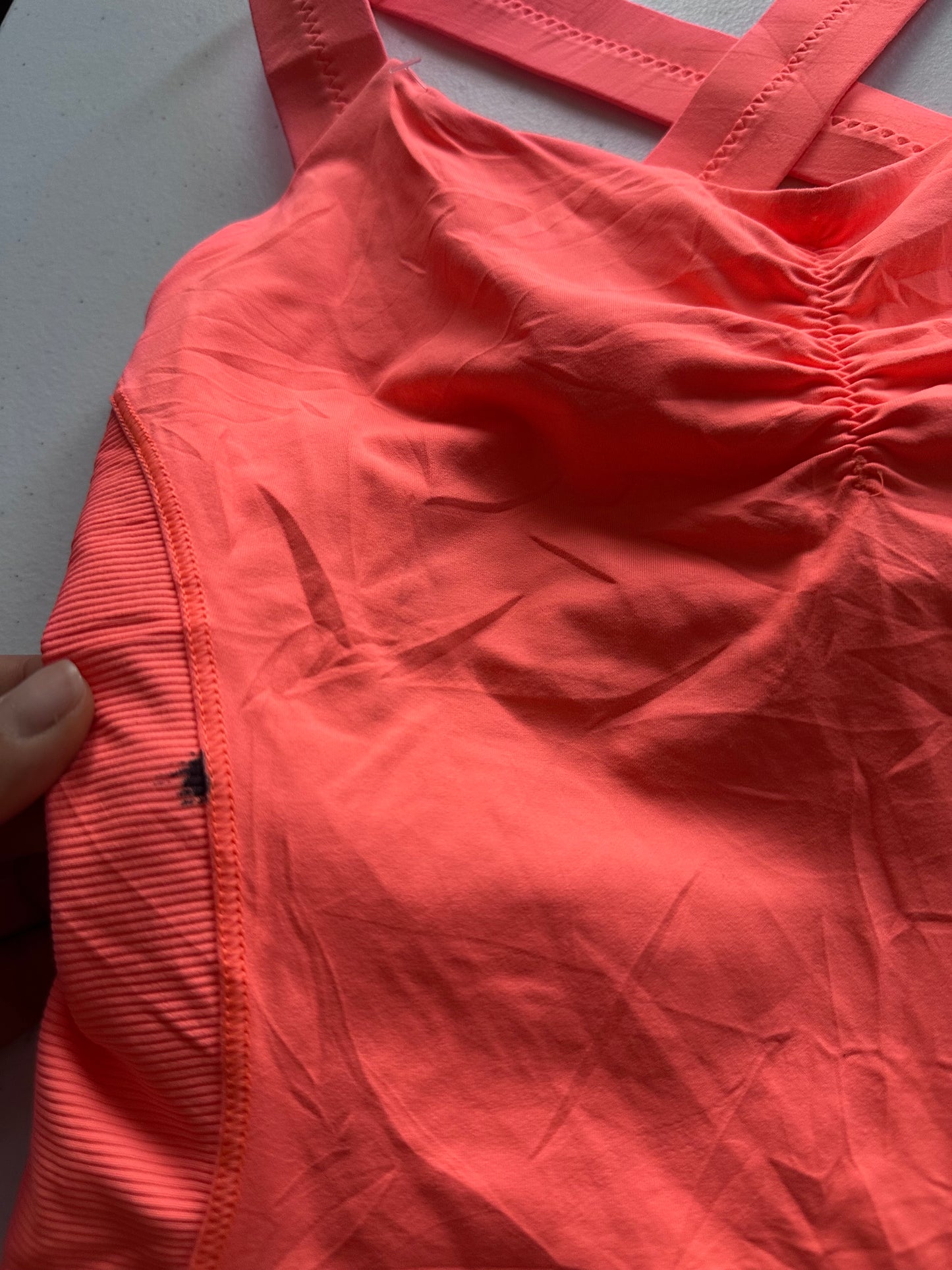 Tank 6 Lululemon naranja fosfo fosfo