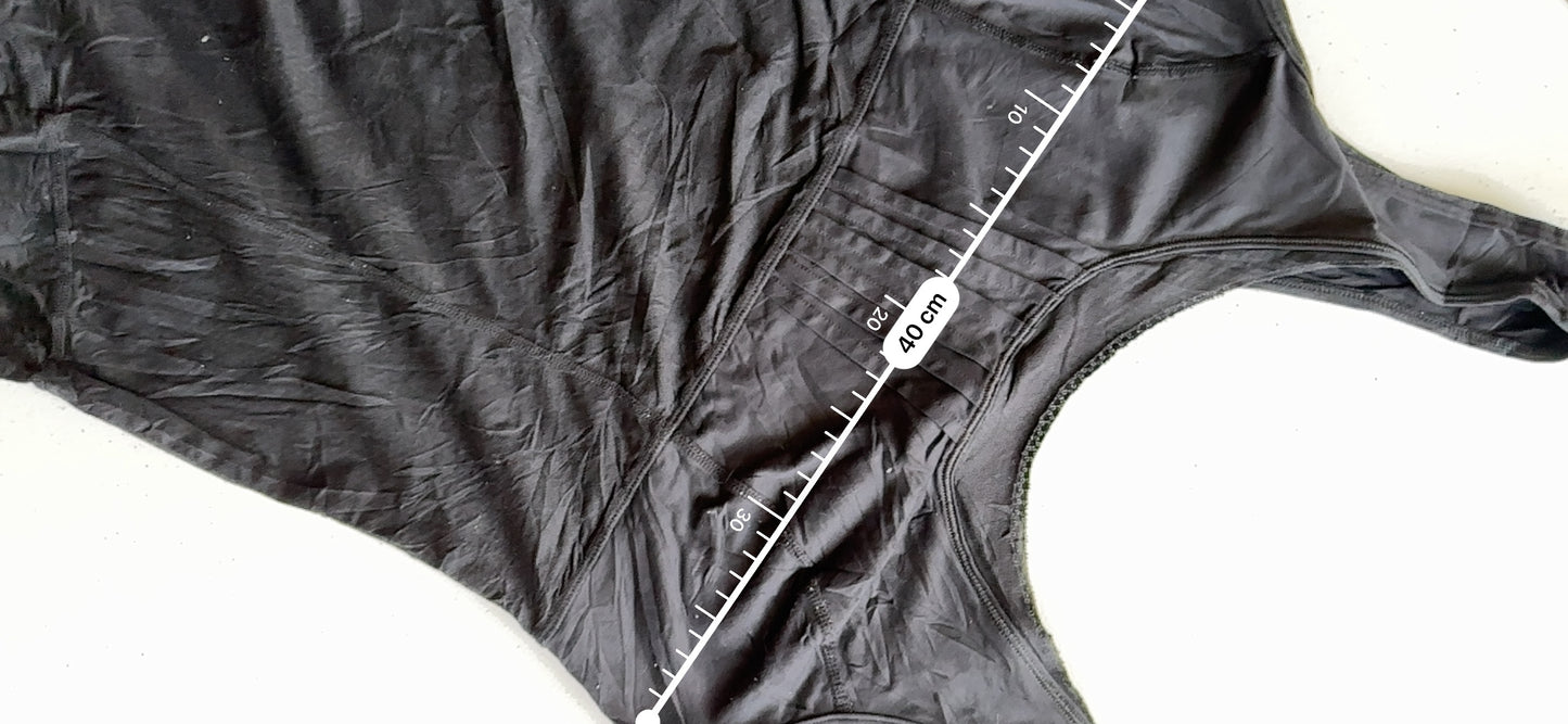 Tank 10 Lululemon negro