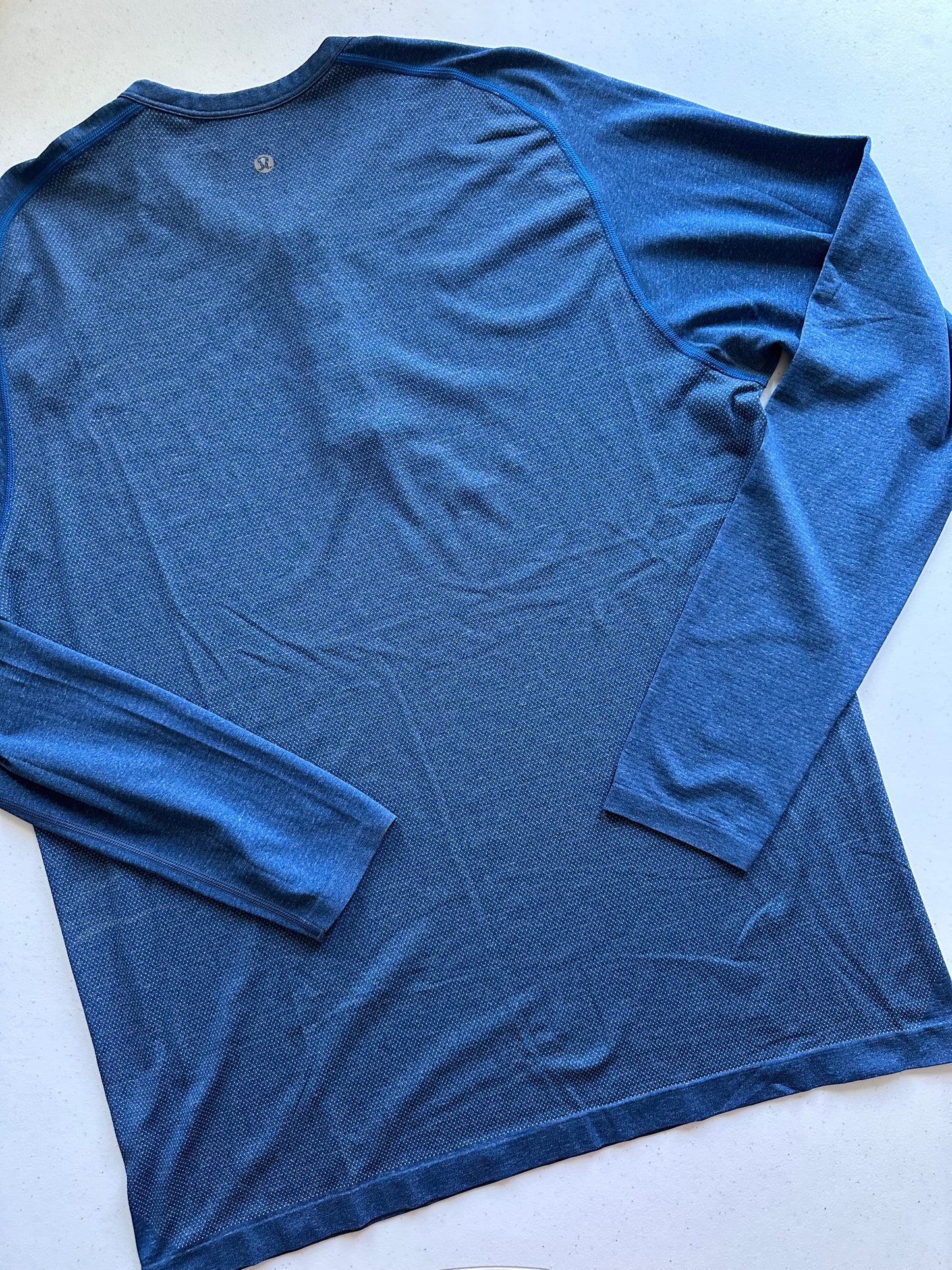 Playera L Lululemon azul