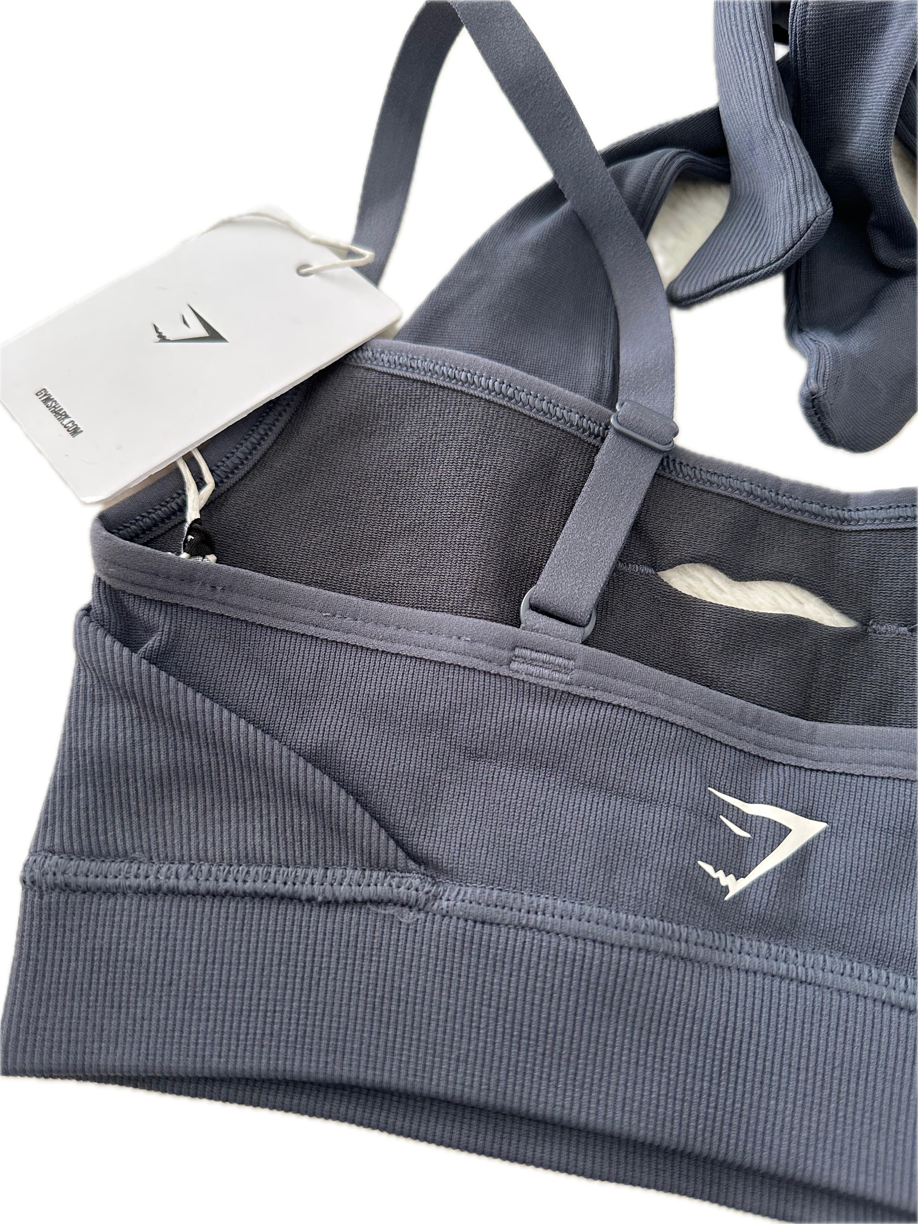 Top GYMSHARK talla XCH azul gris