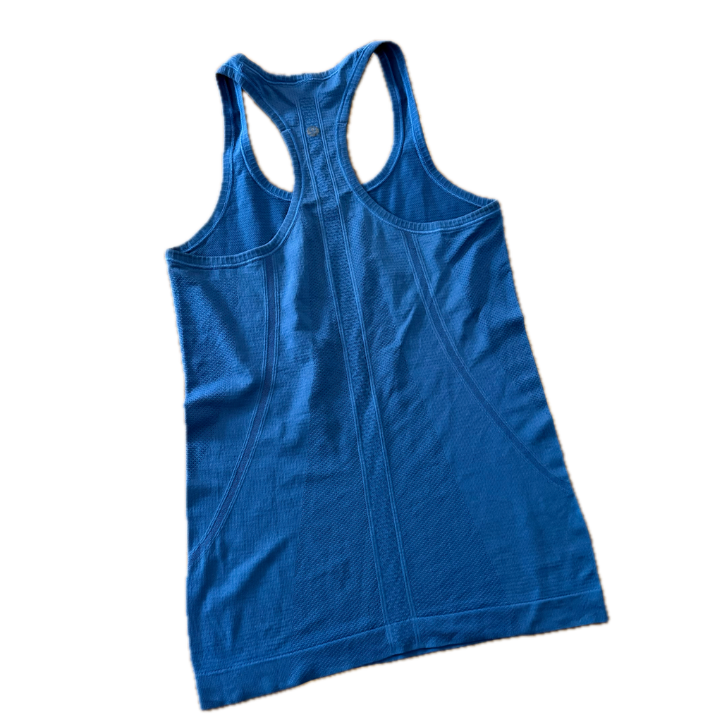 Tank talla 4 azul tela anti olor