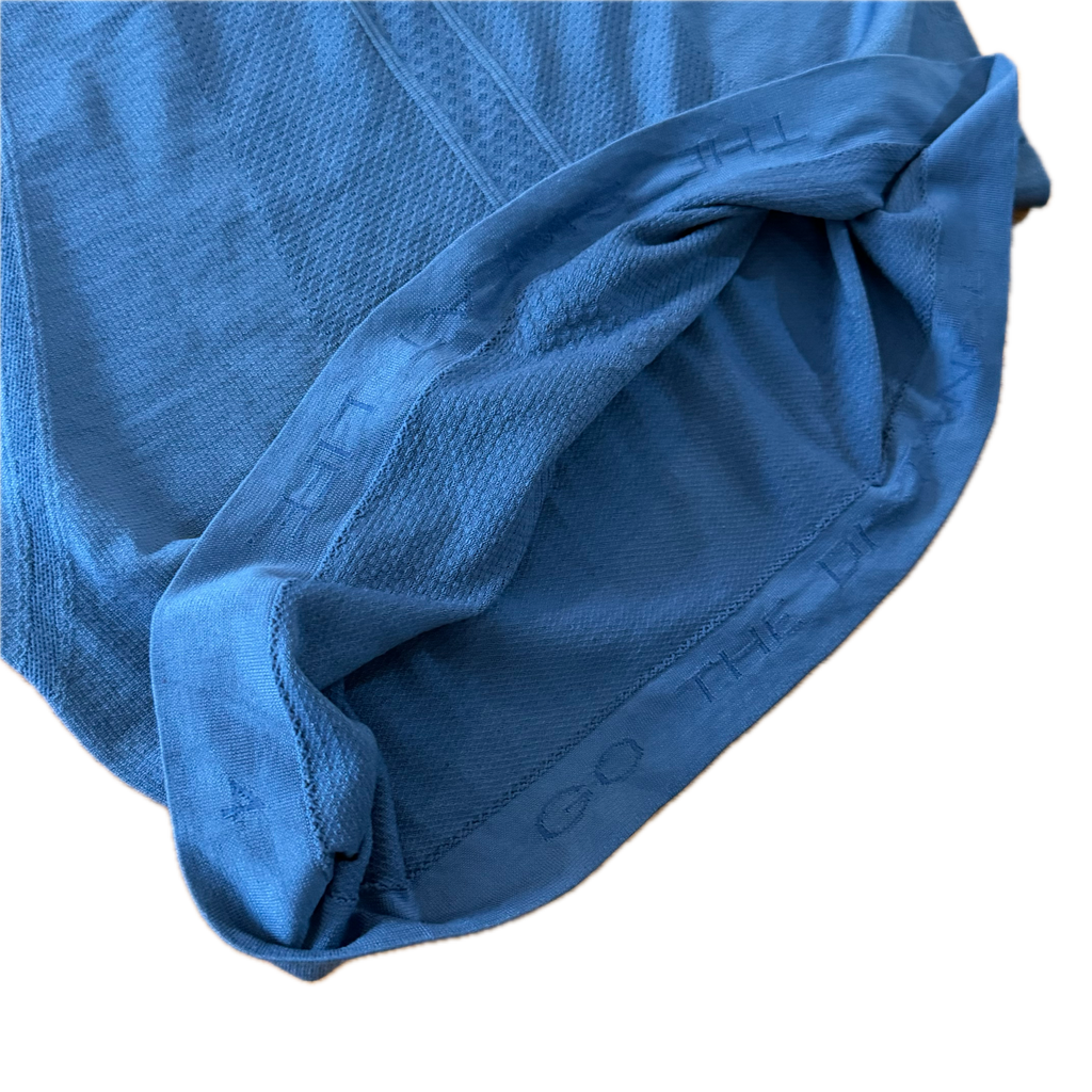 Tank talla 4 azul tela anti olor