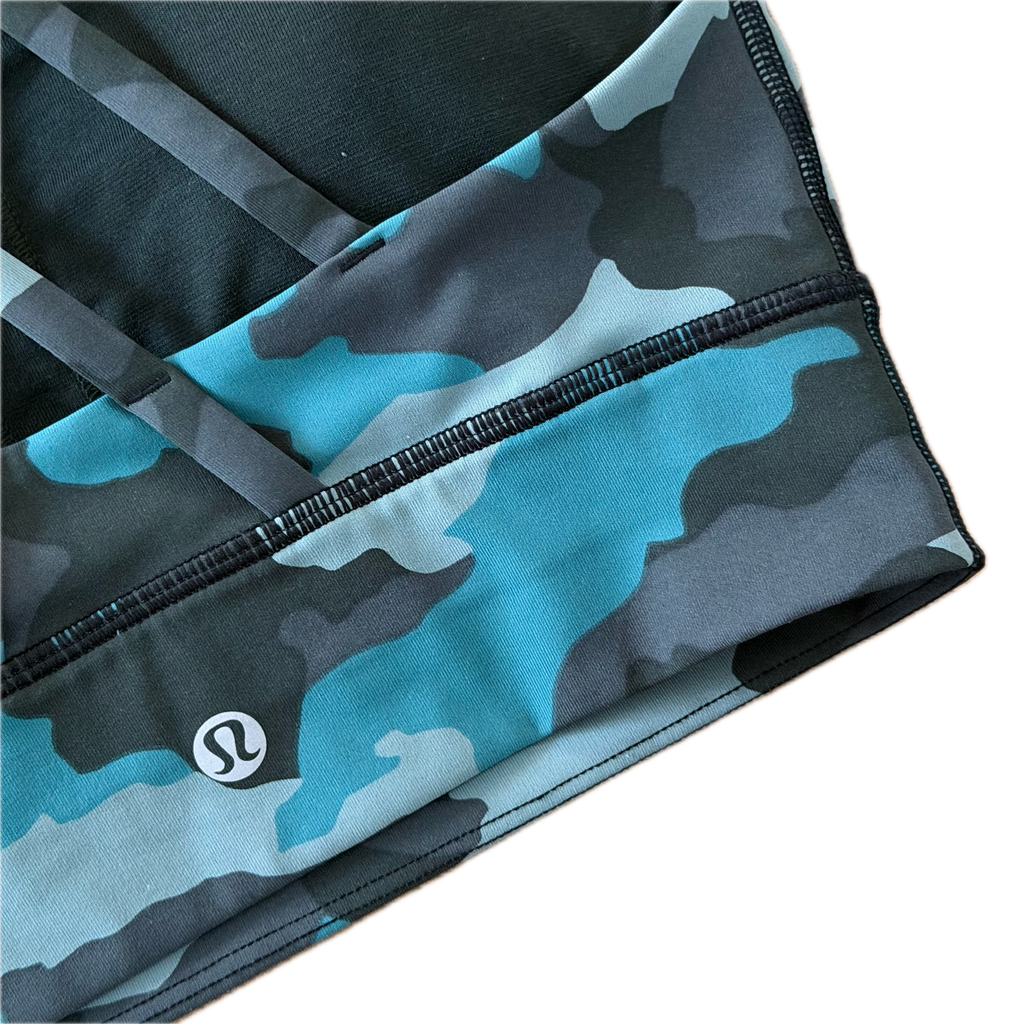 Top talla 4 camo azules