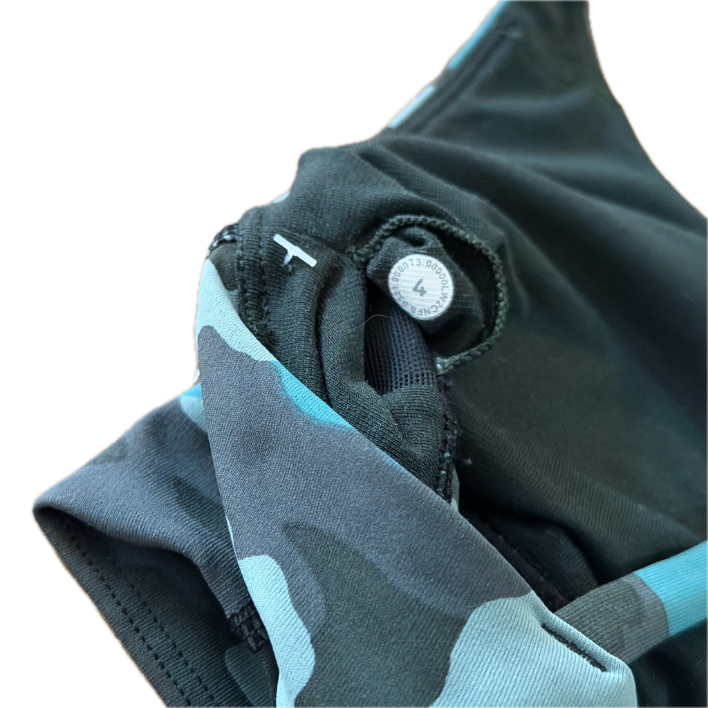Top talla 4 camo azules