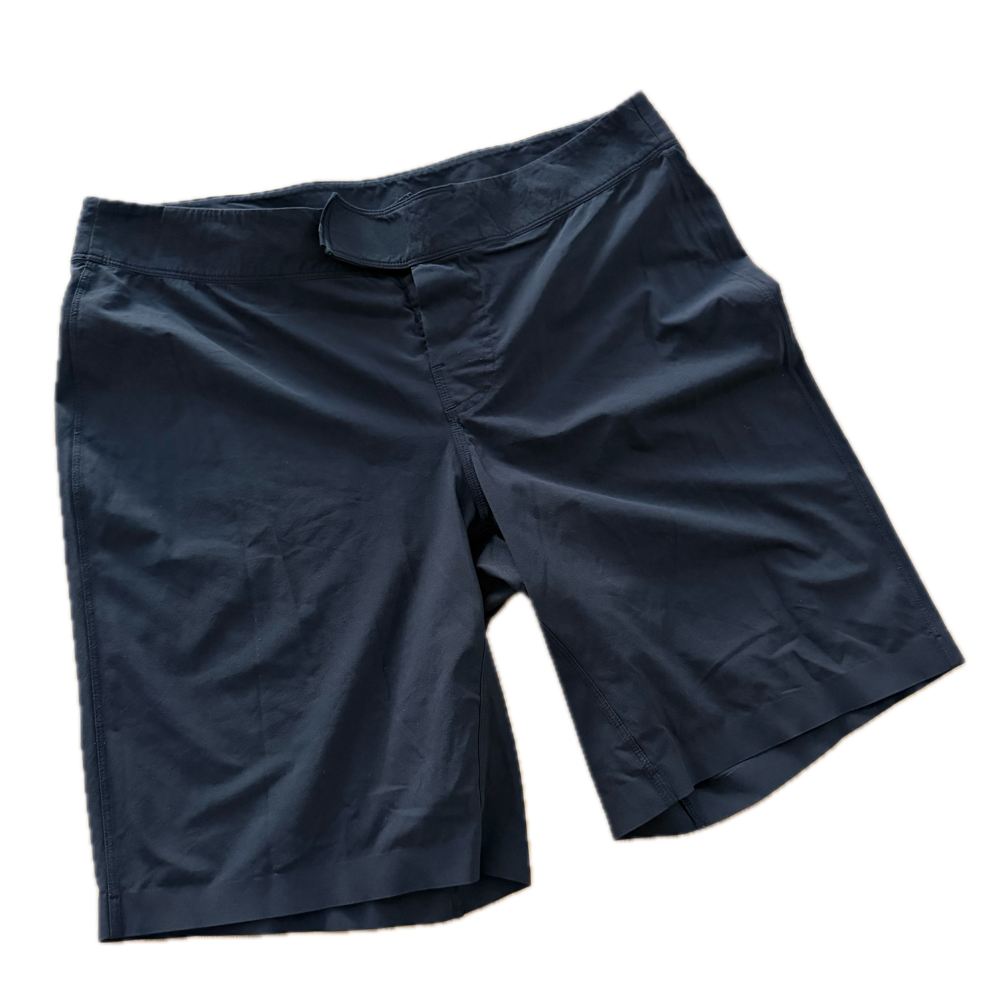 Short Lululemon talla 36 negro de hombre