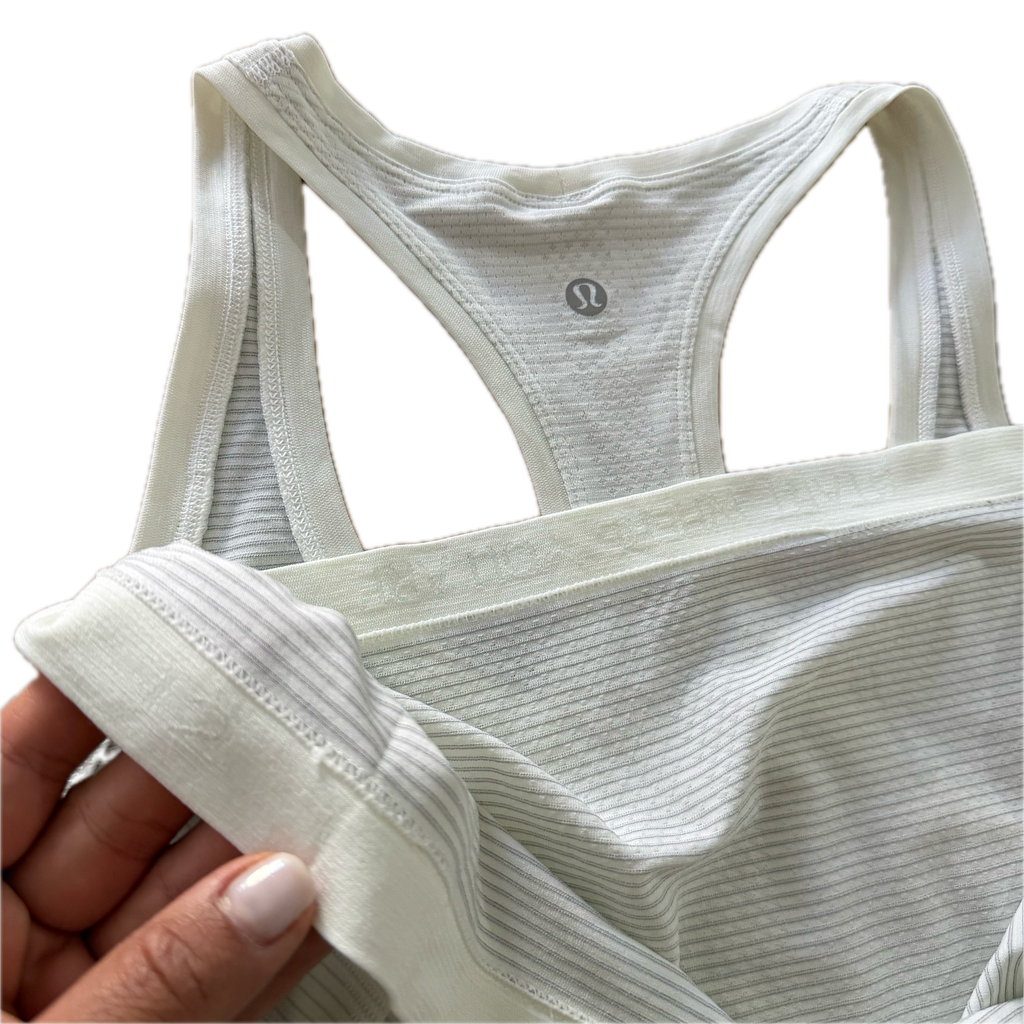 Tank Lululemon talla XL blanca