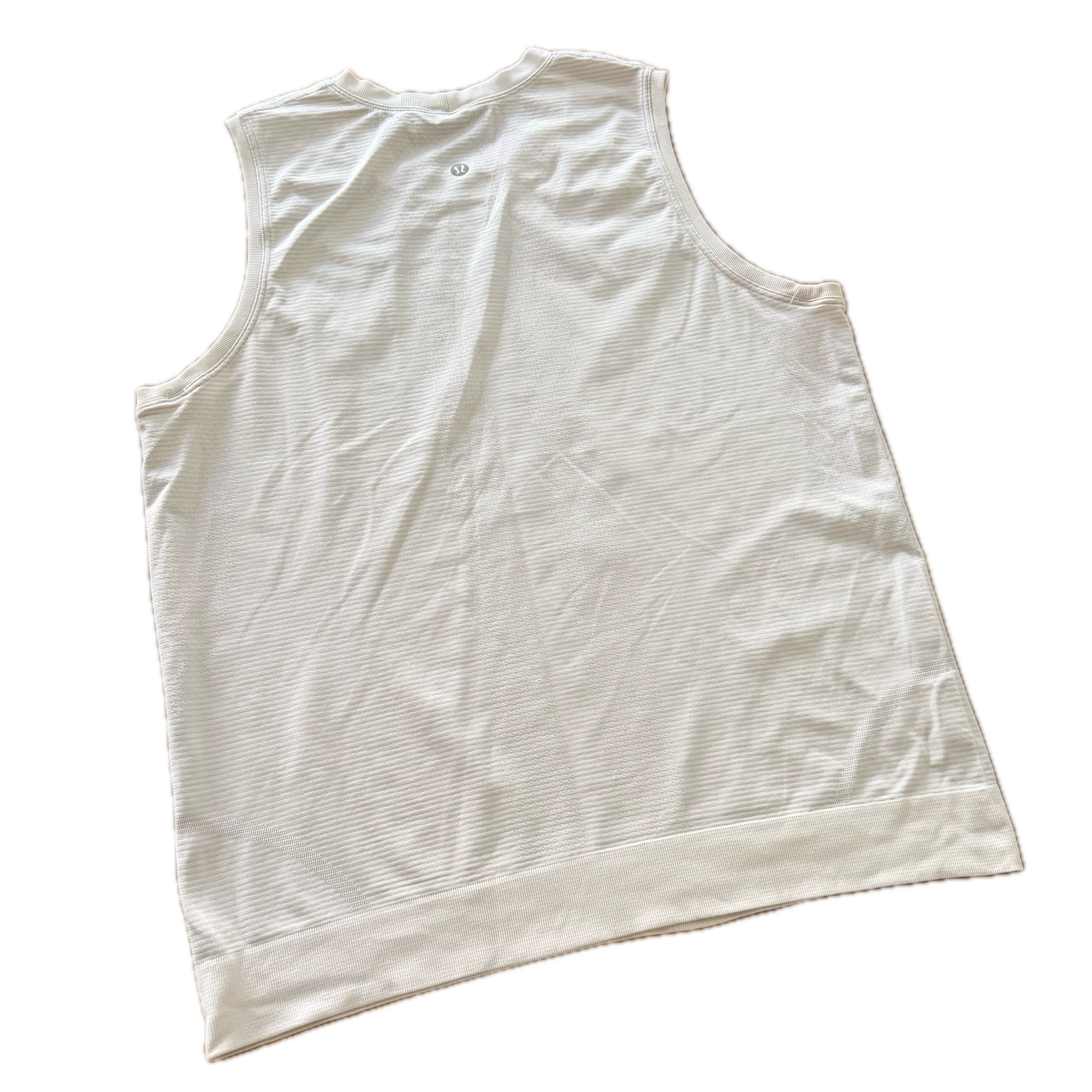 Tank Lululemon talla XL blanca