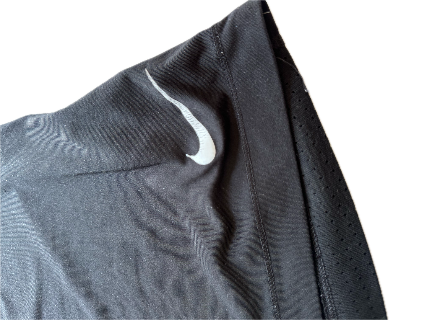 Playera S Nike negro