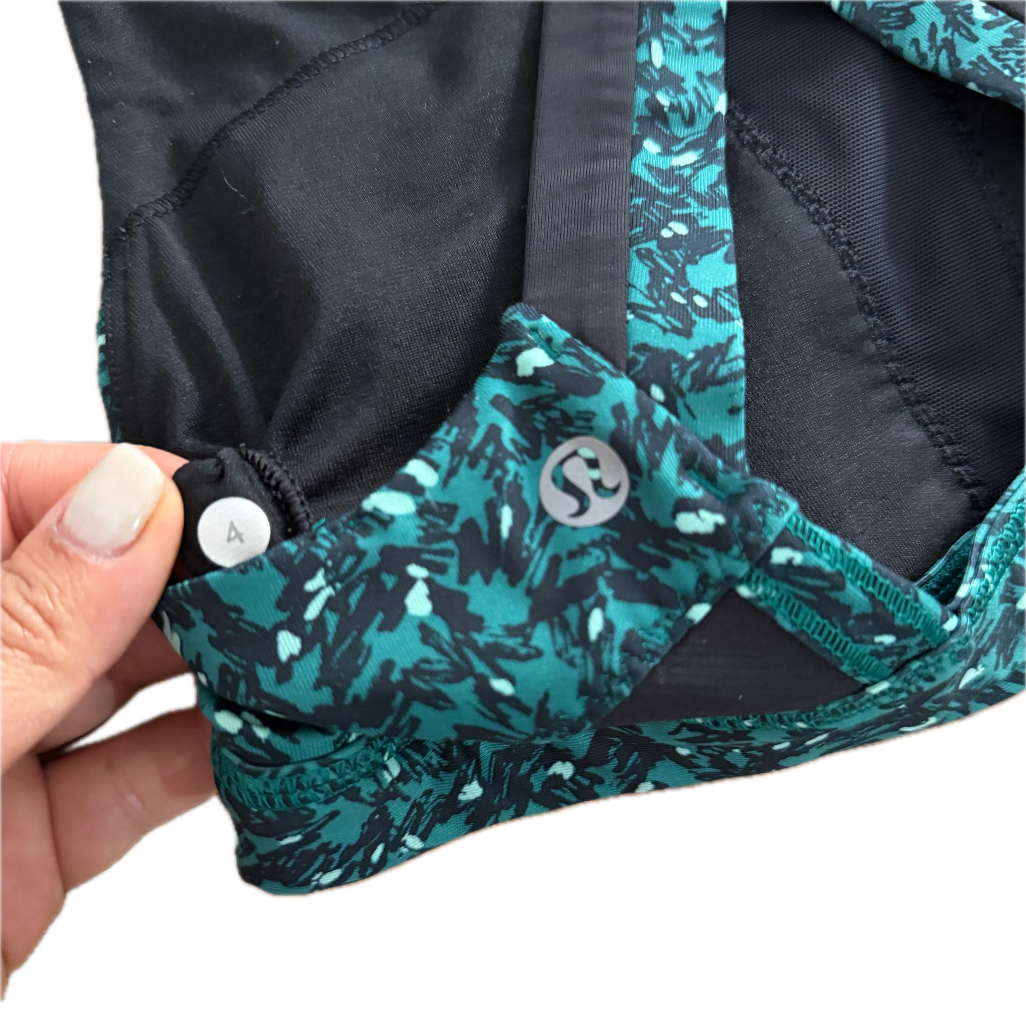 Top Lululemon talla 4 color print azules tela Luxtreme™