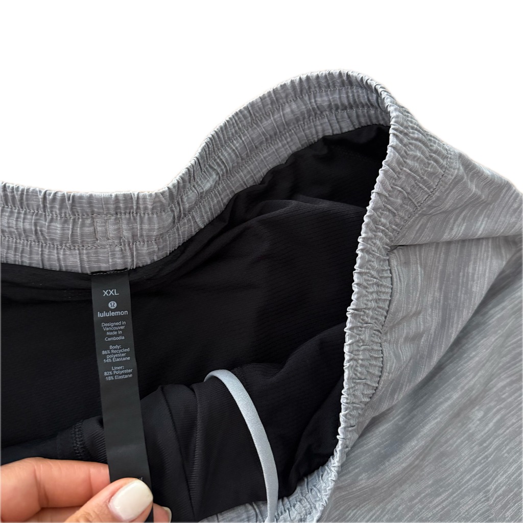 Short Lululemon talla XXL gris tela Nulux™ para hombre