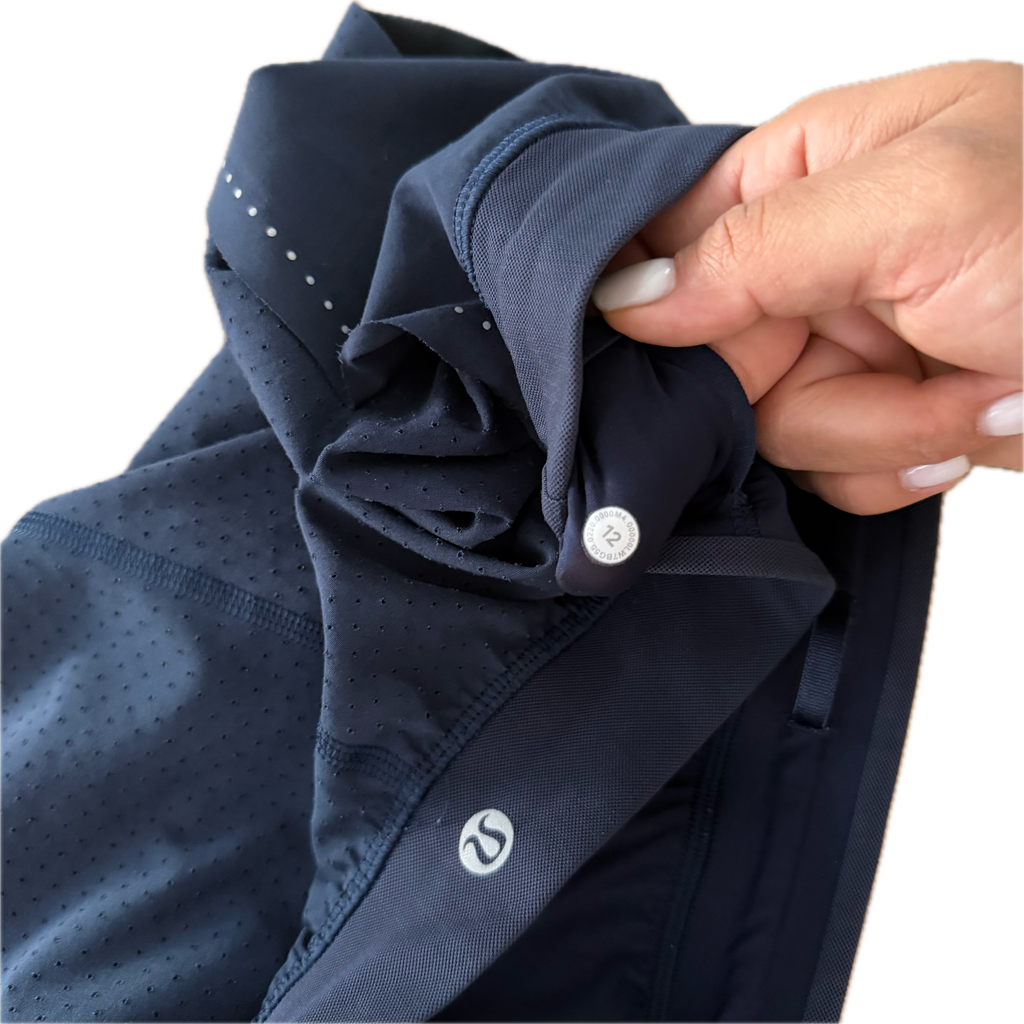 Short Lululemon talla 12 azul tela Nulux™