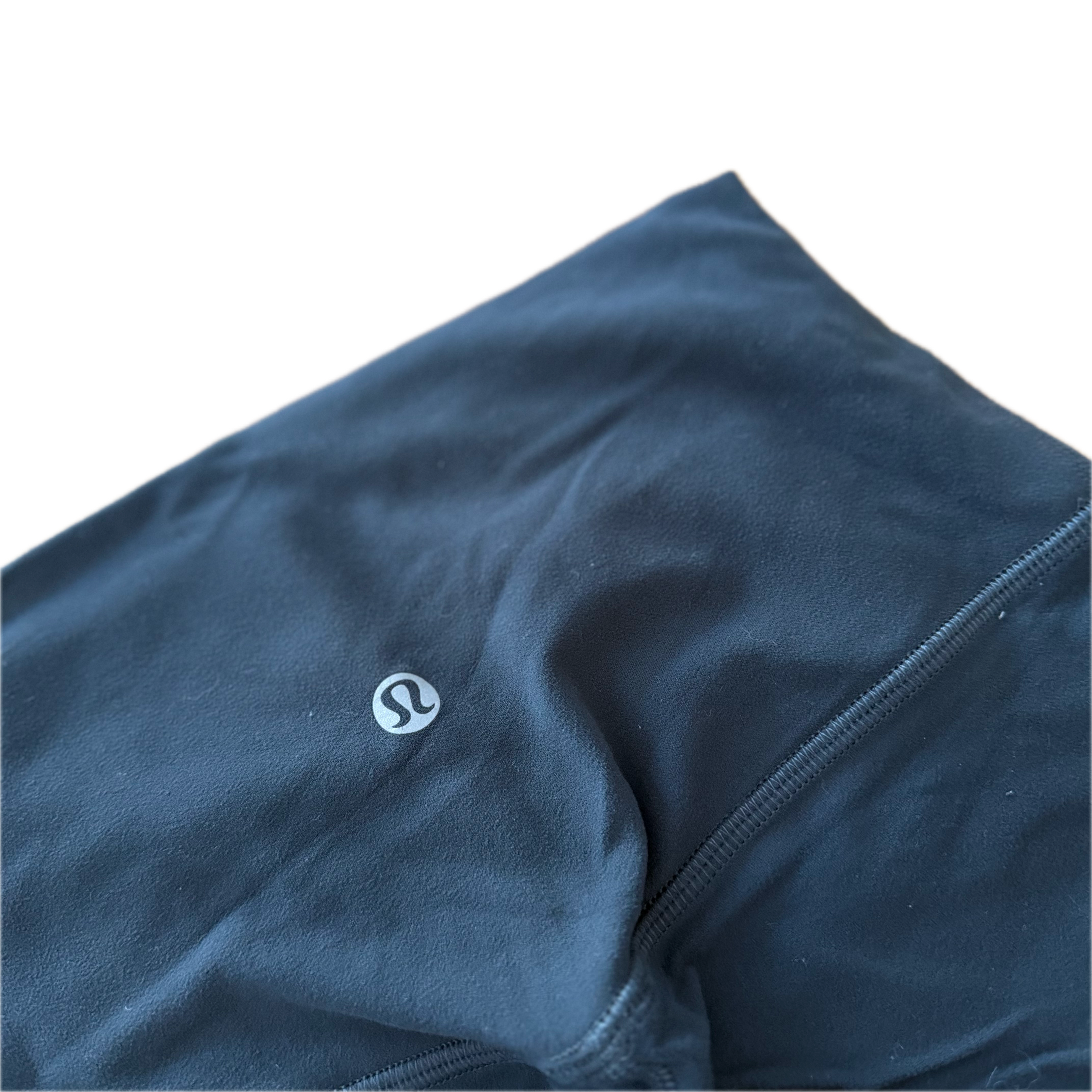 Legging Lululemon talla 2 color gris tela Nulu™