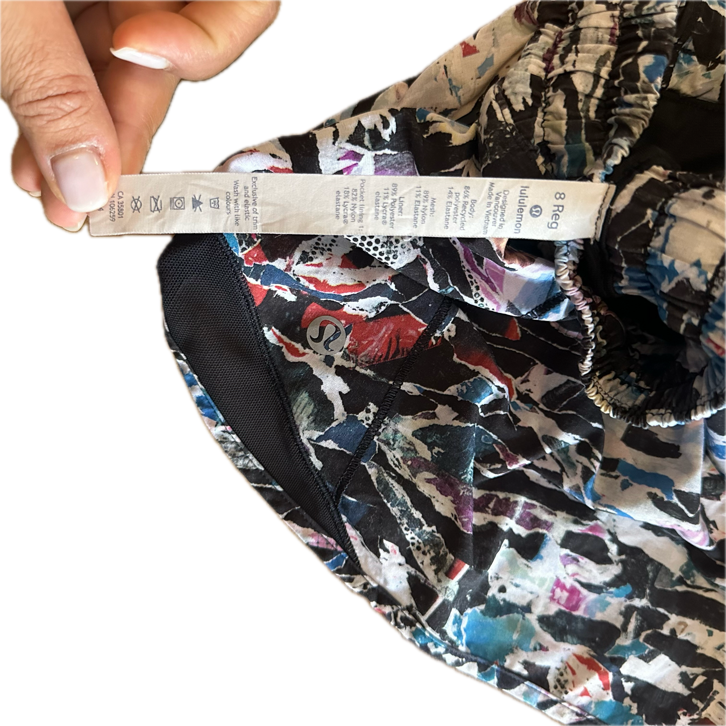 Short 8 print blanco y colores