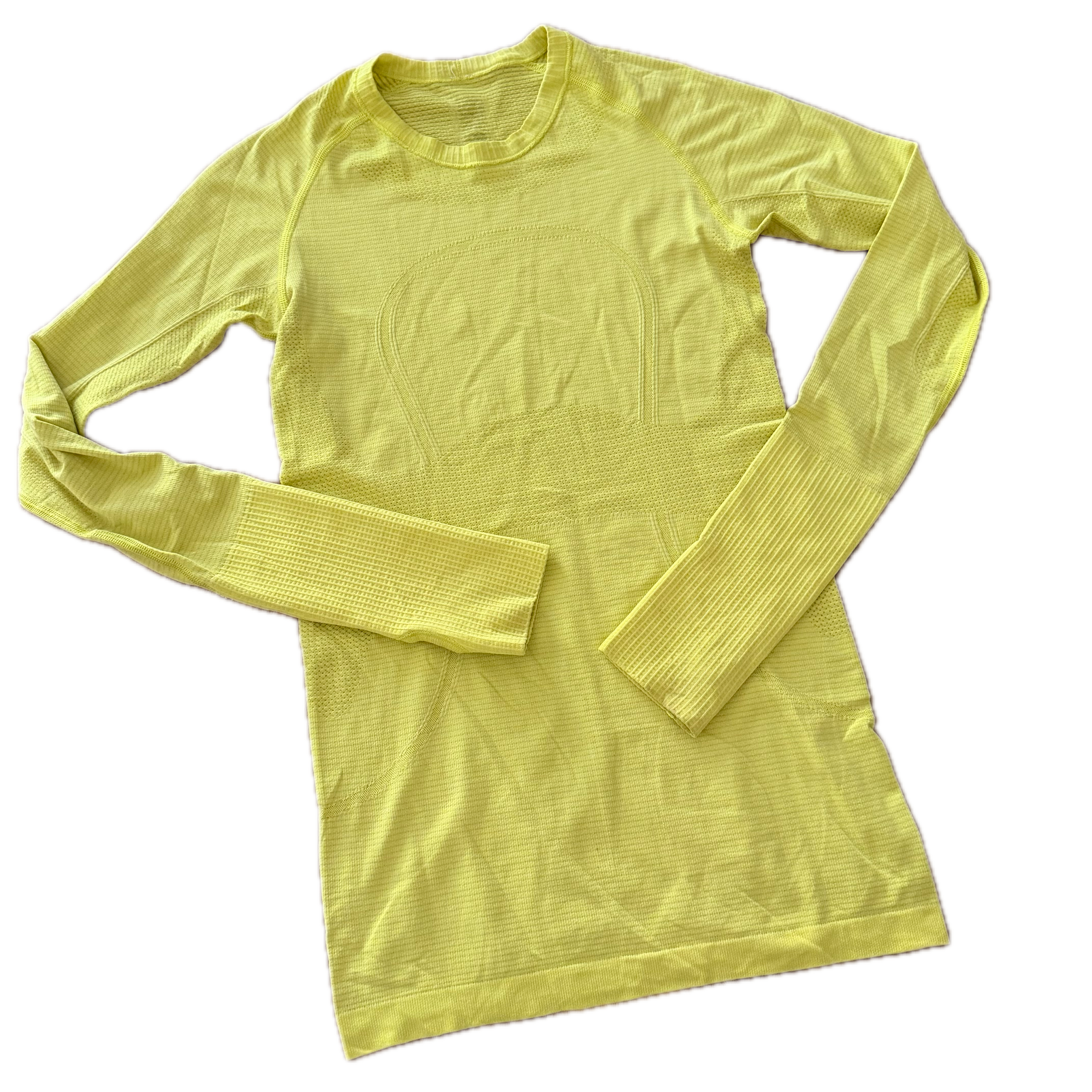Playera Lululemon talla 4 color amarillo tela Silverescent®