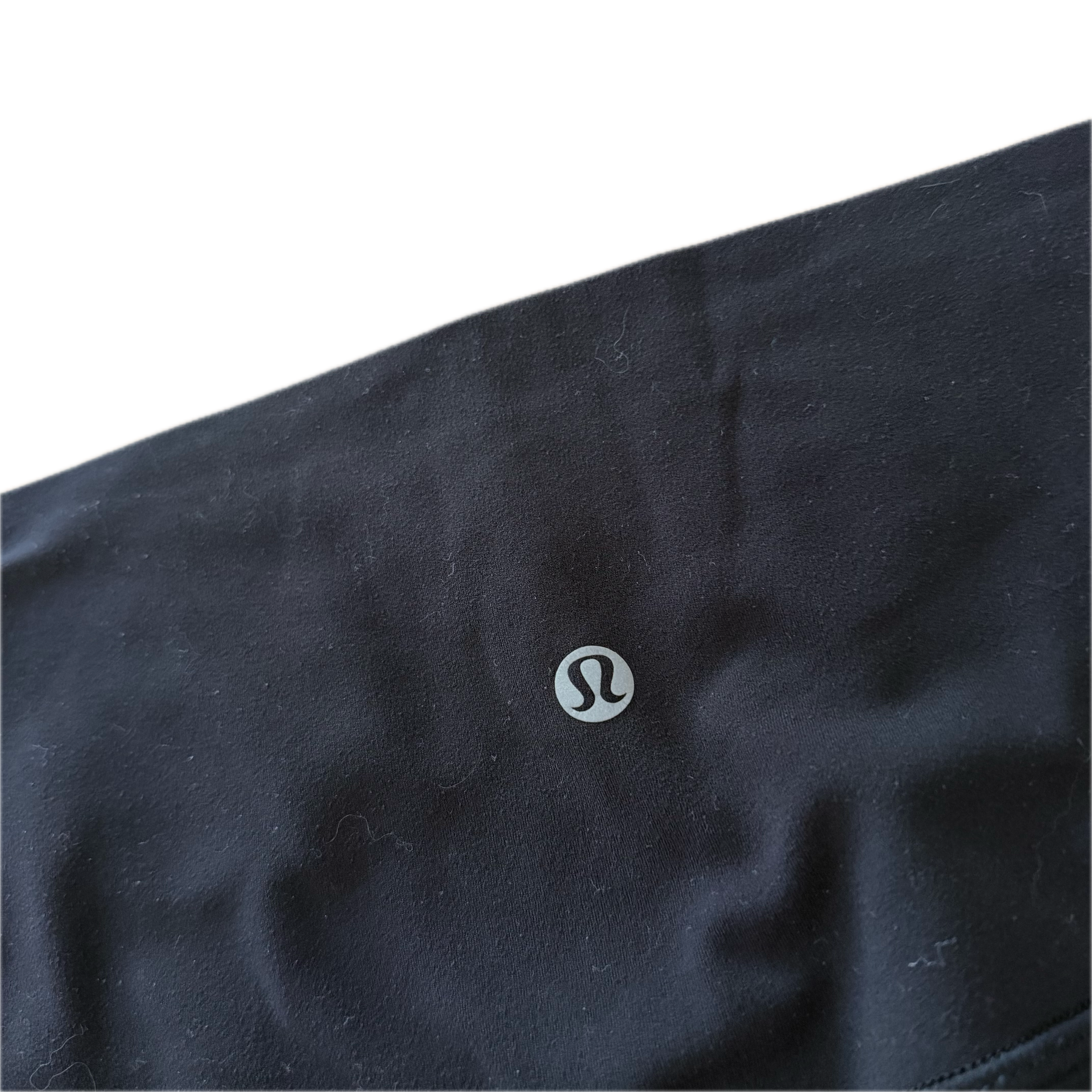 Legging Lululemon talla 6 color negro tela Nulu™