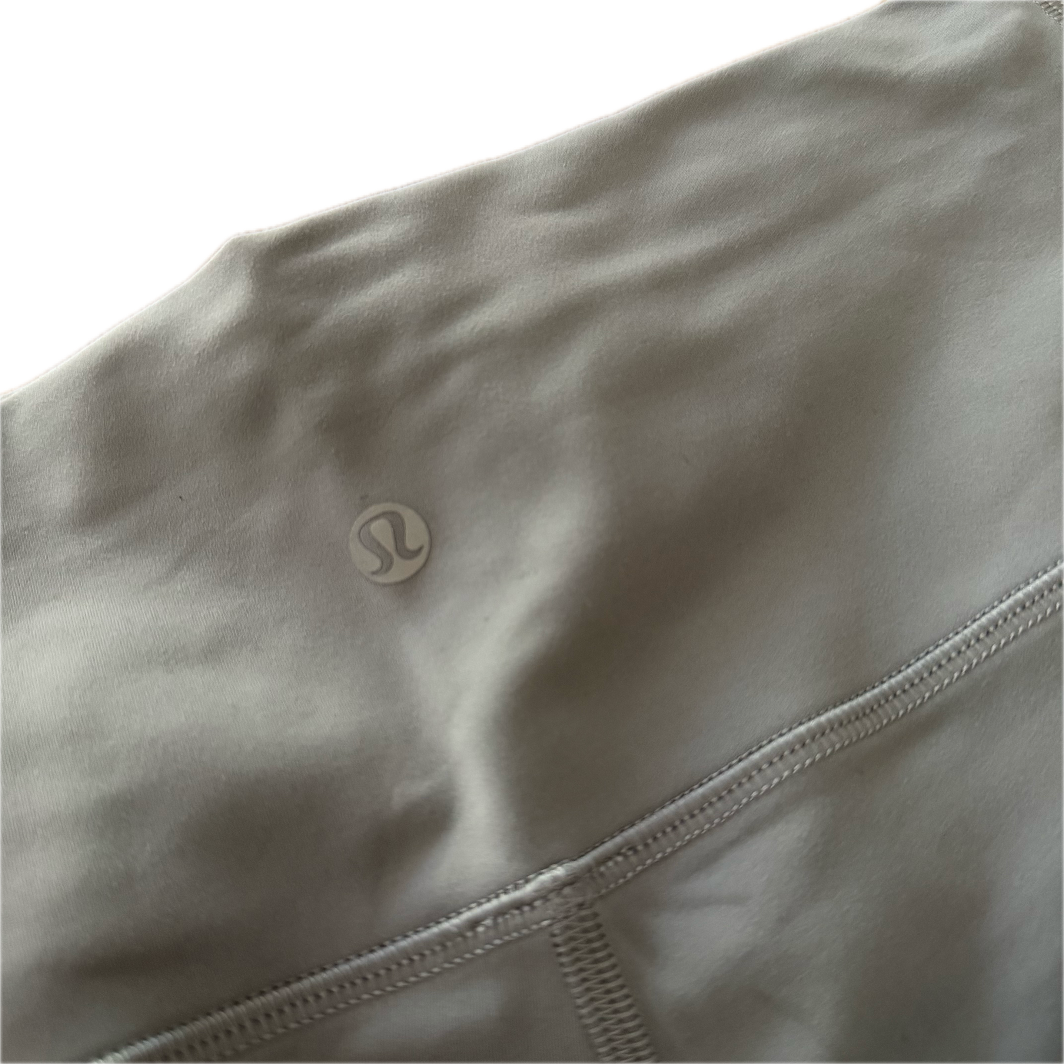 Legging Lululemon talla 6 color azulito tela Luxtreme™