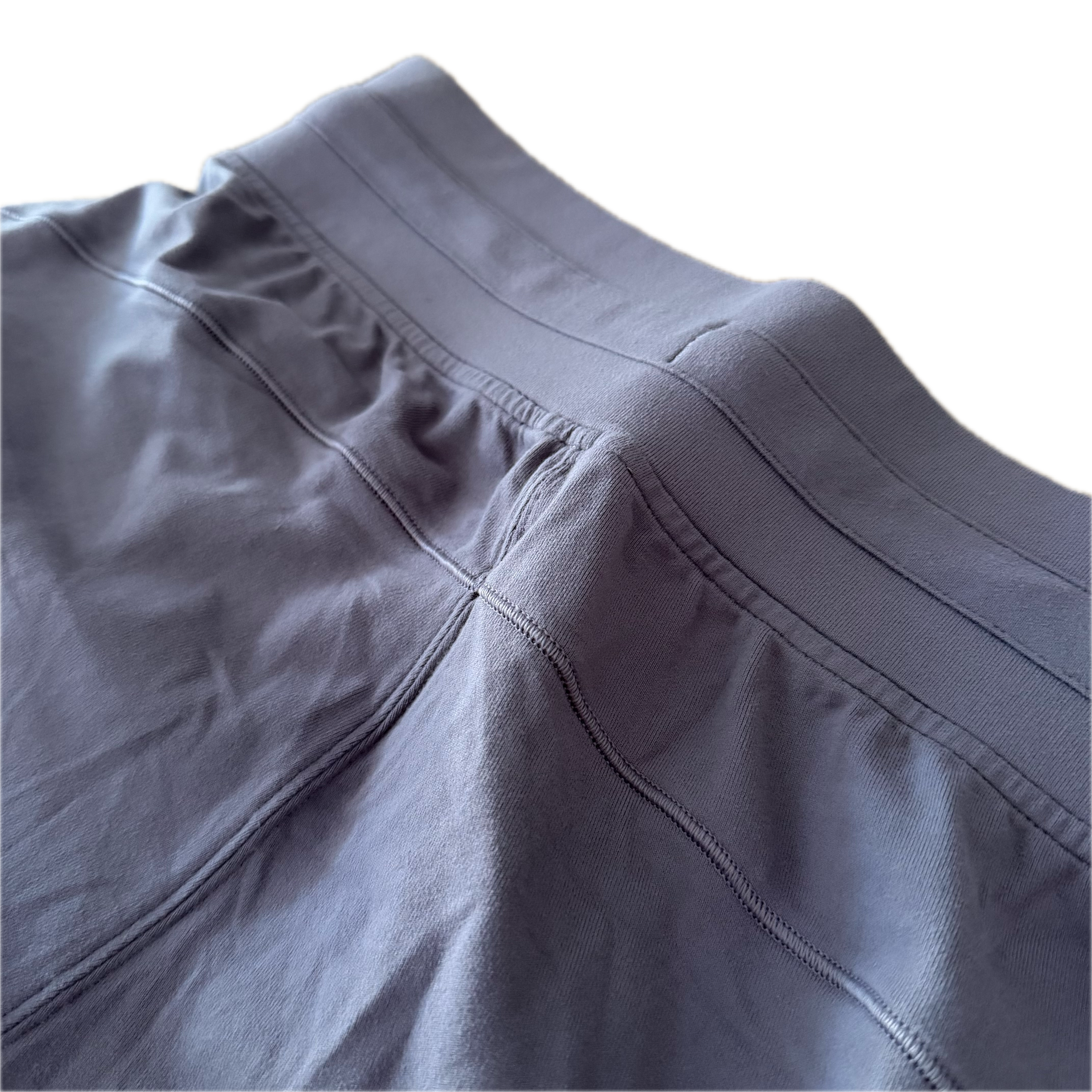 Jogger Lululemon talla 6 color lila tela Luon™