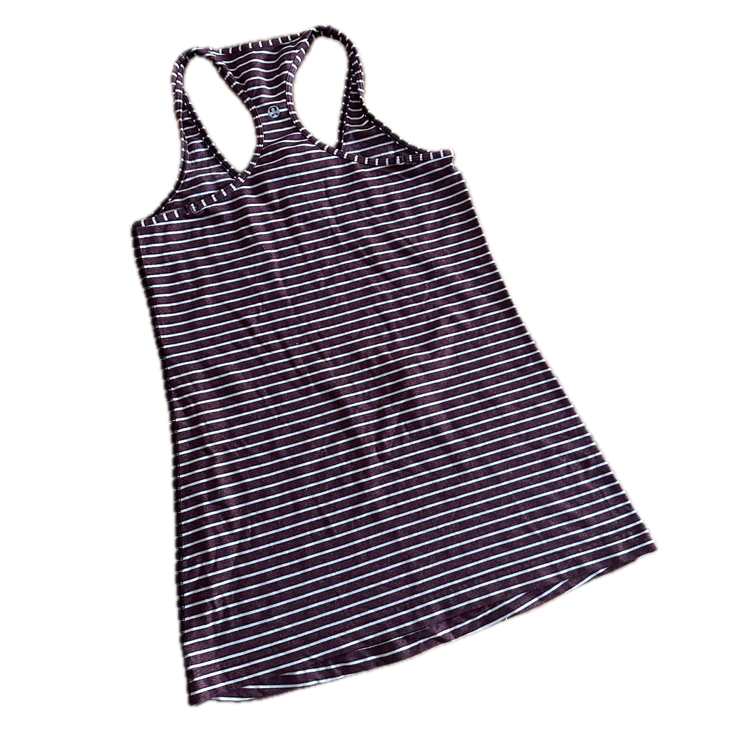 Tank Lululemon talla XCH rayitas vino con blanco