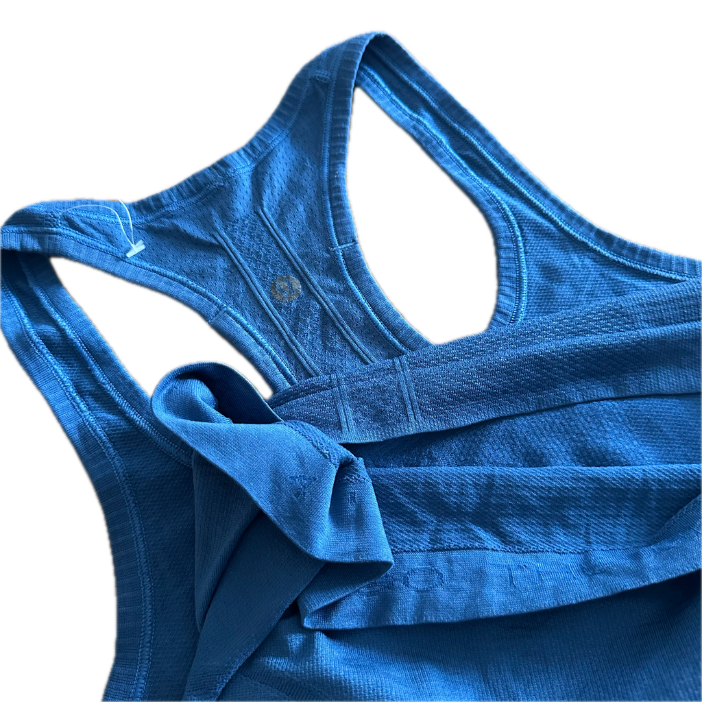 Playera Lululemon talla XCH azul rey para running