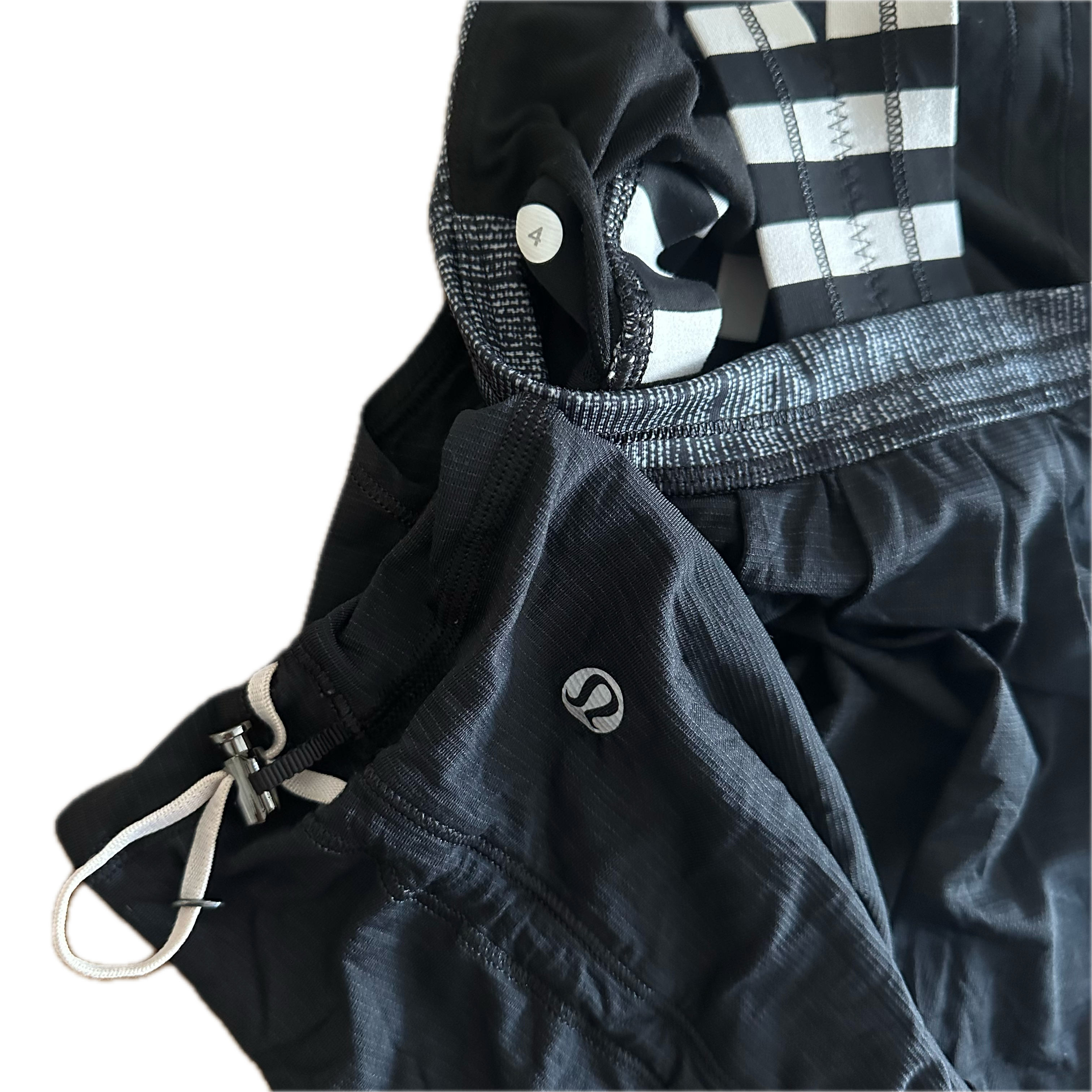 Tank top Lululemon talla XCH negro con tirantes de rayas