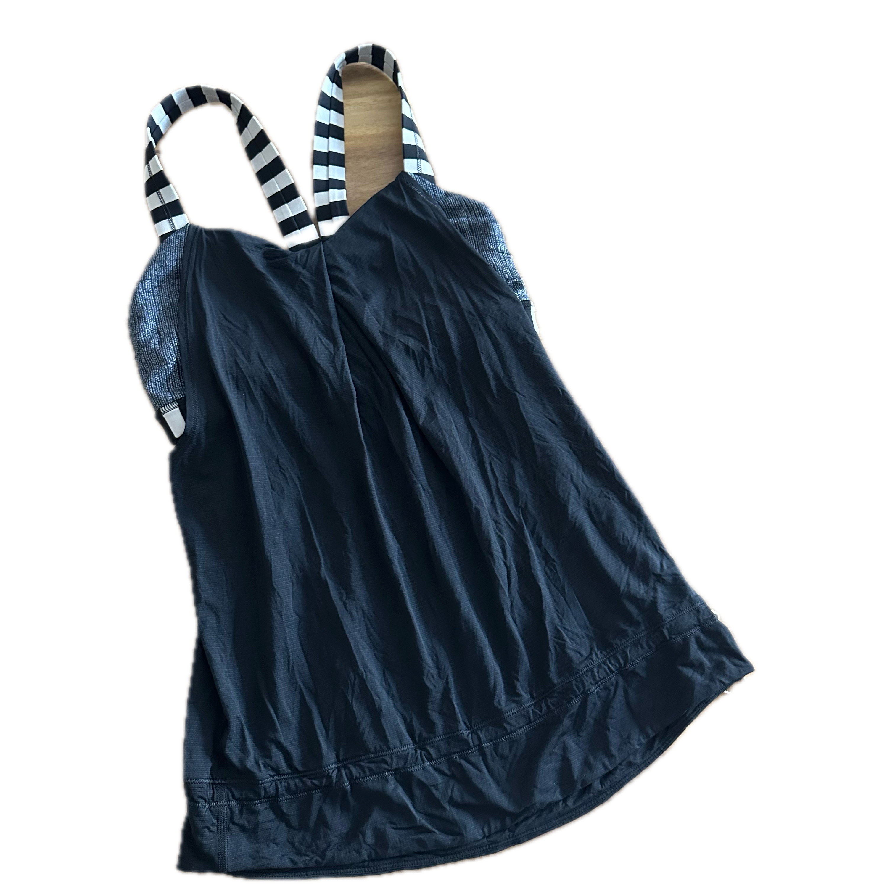 Tank top Lululemon talla XCH negro con tirantes de rayas