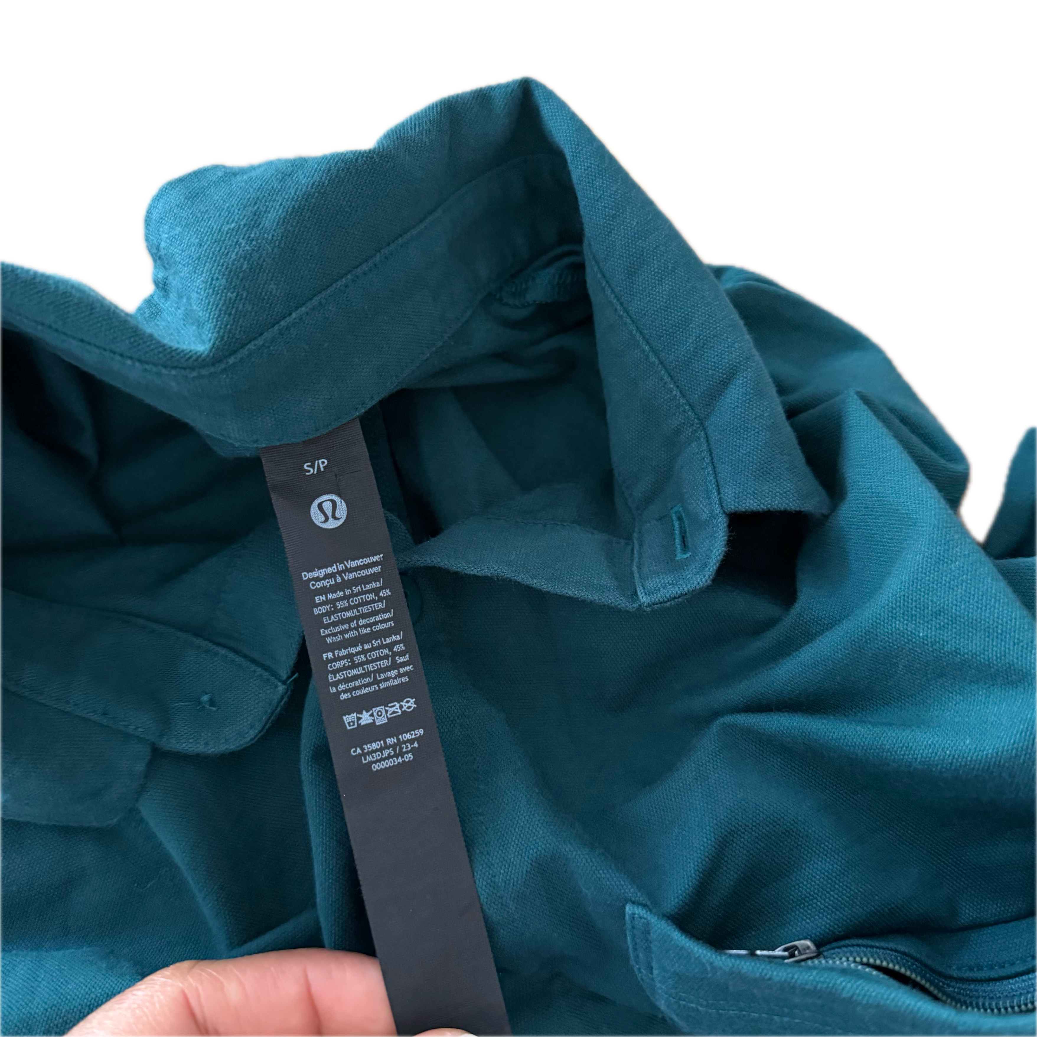 Camisa Lululemon talla S de hombre color verde tela Warpstreme™