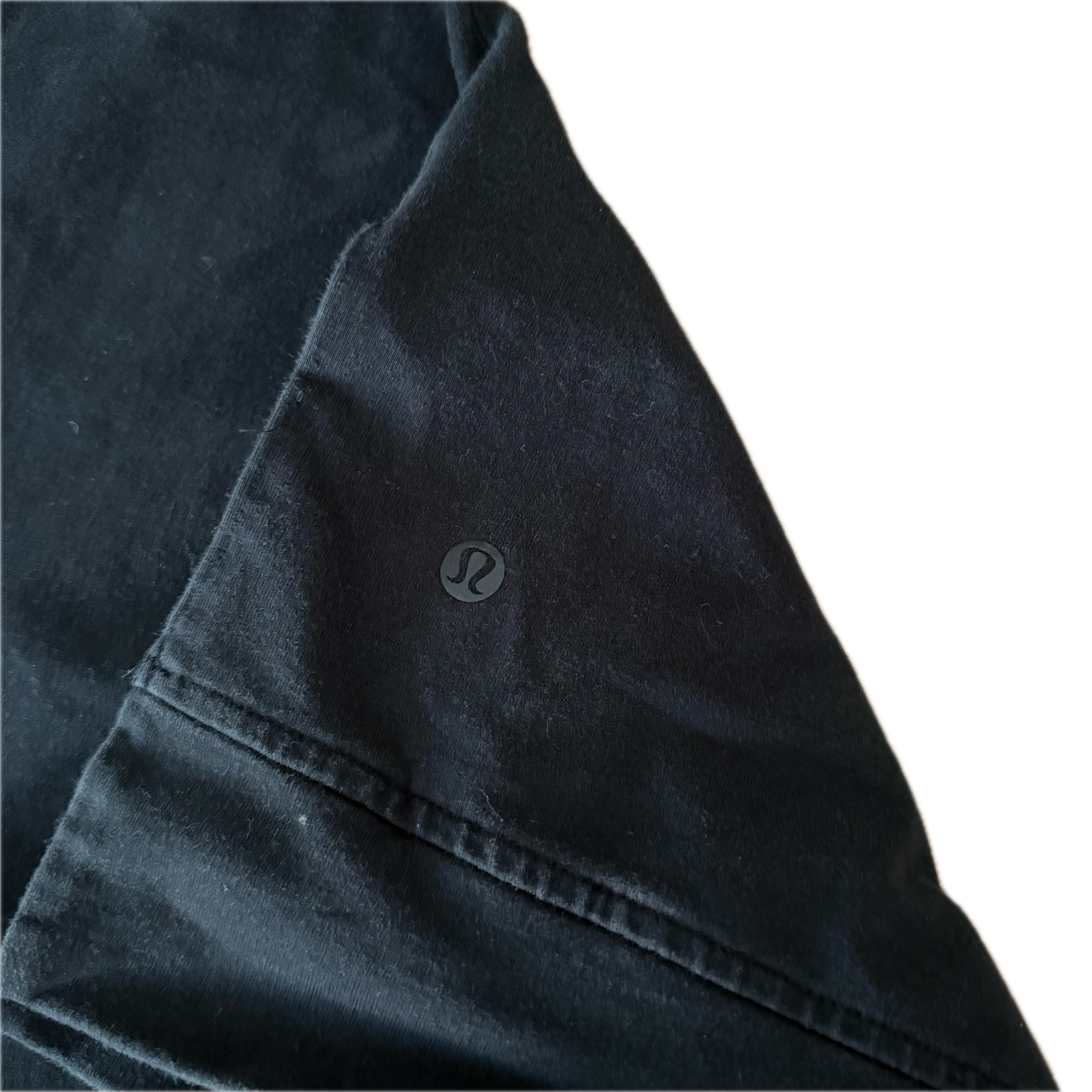 Hoodie Lululemon talla 6 color negro tela Luon™