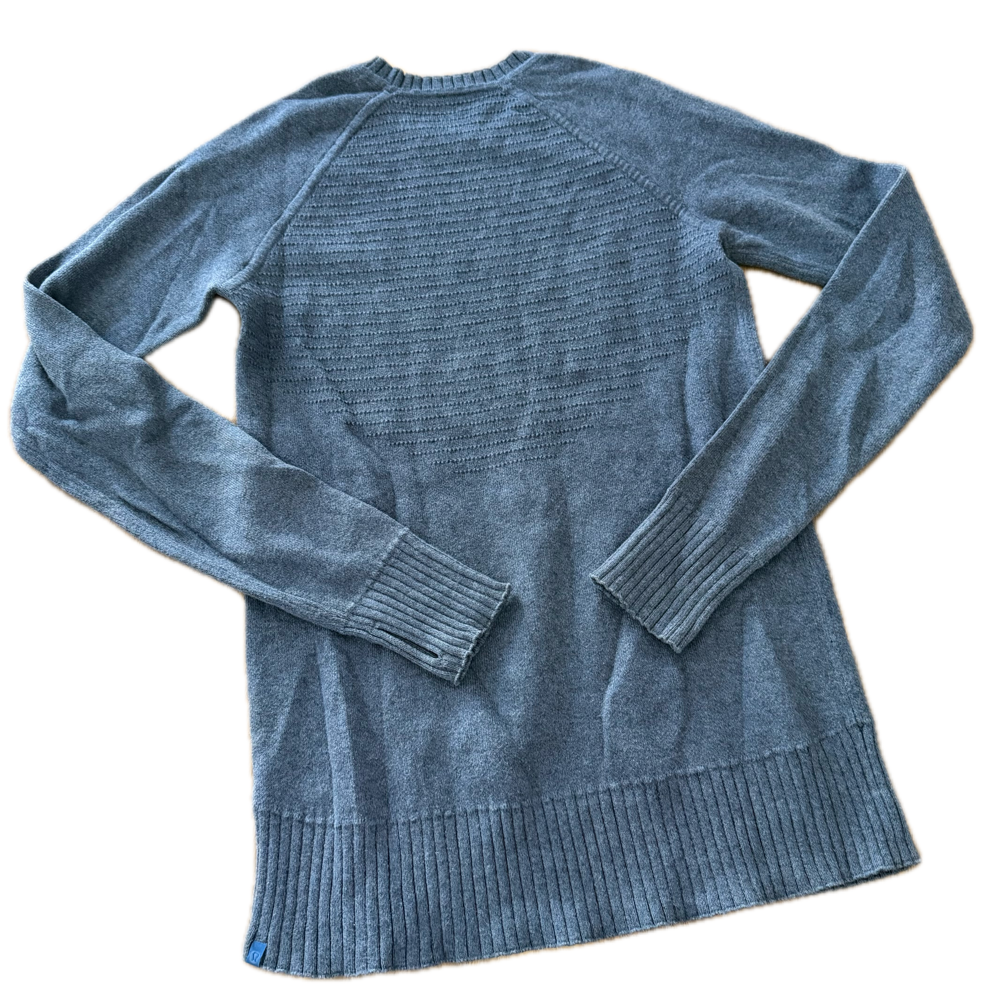 Suéter Lululemon talla 6 color gris tela Luon™