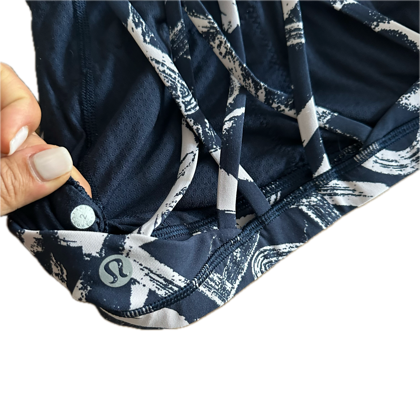 Top 2 halter print blanco y negro