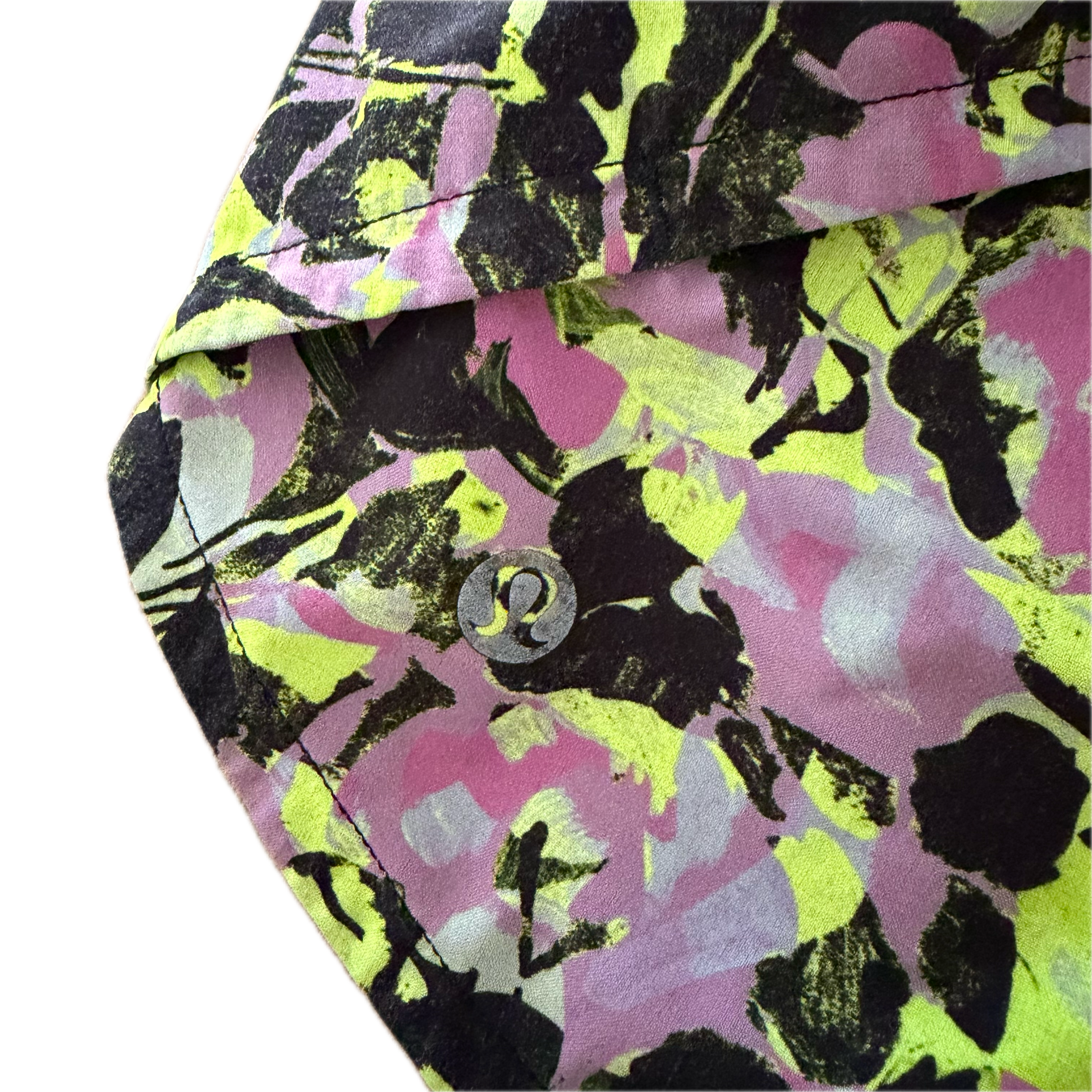 Short Lululemon talla 6 color print amarillo tela Nulux™