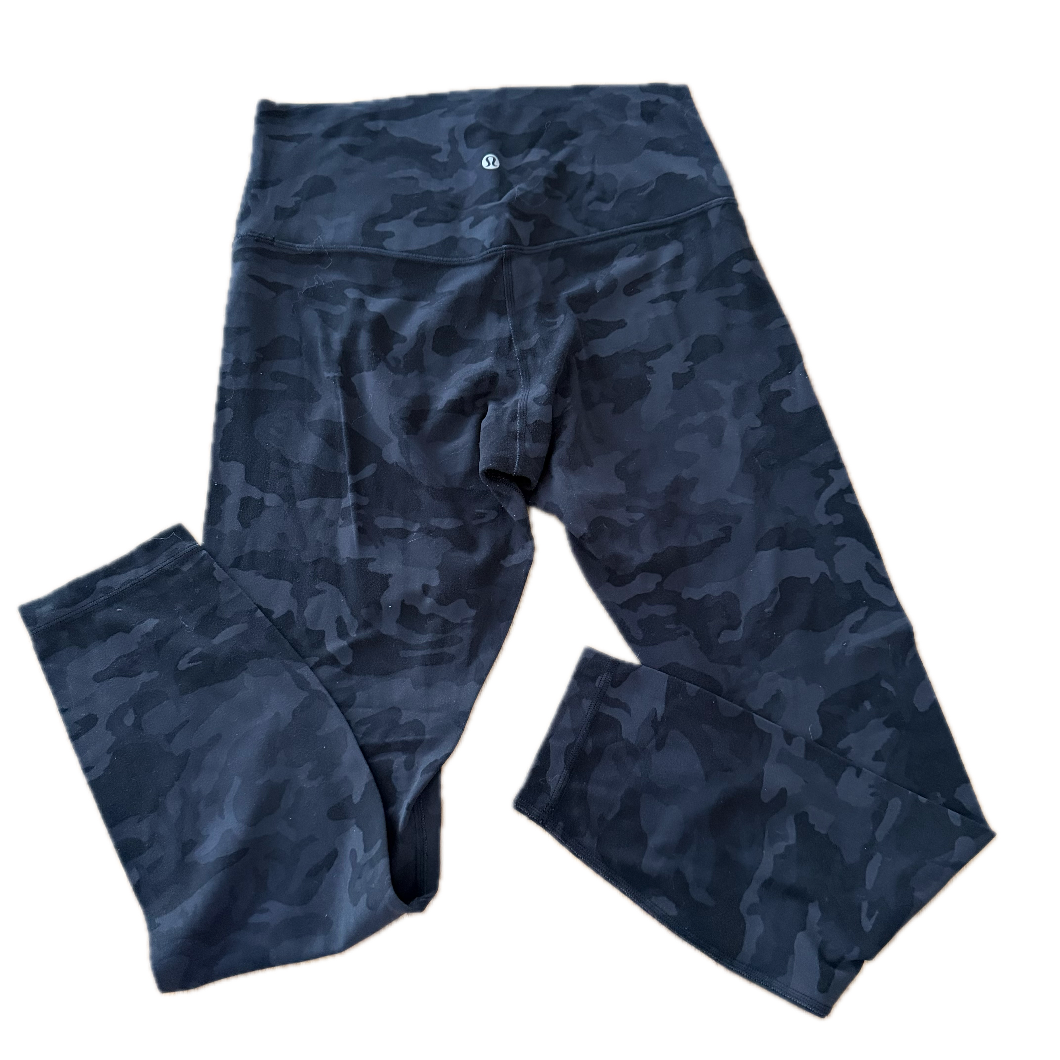 Legging Lululemon talla 8 color camo negro tela Nulu™