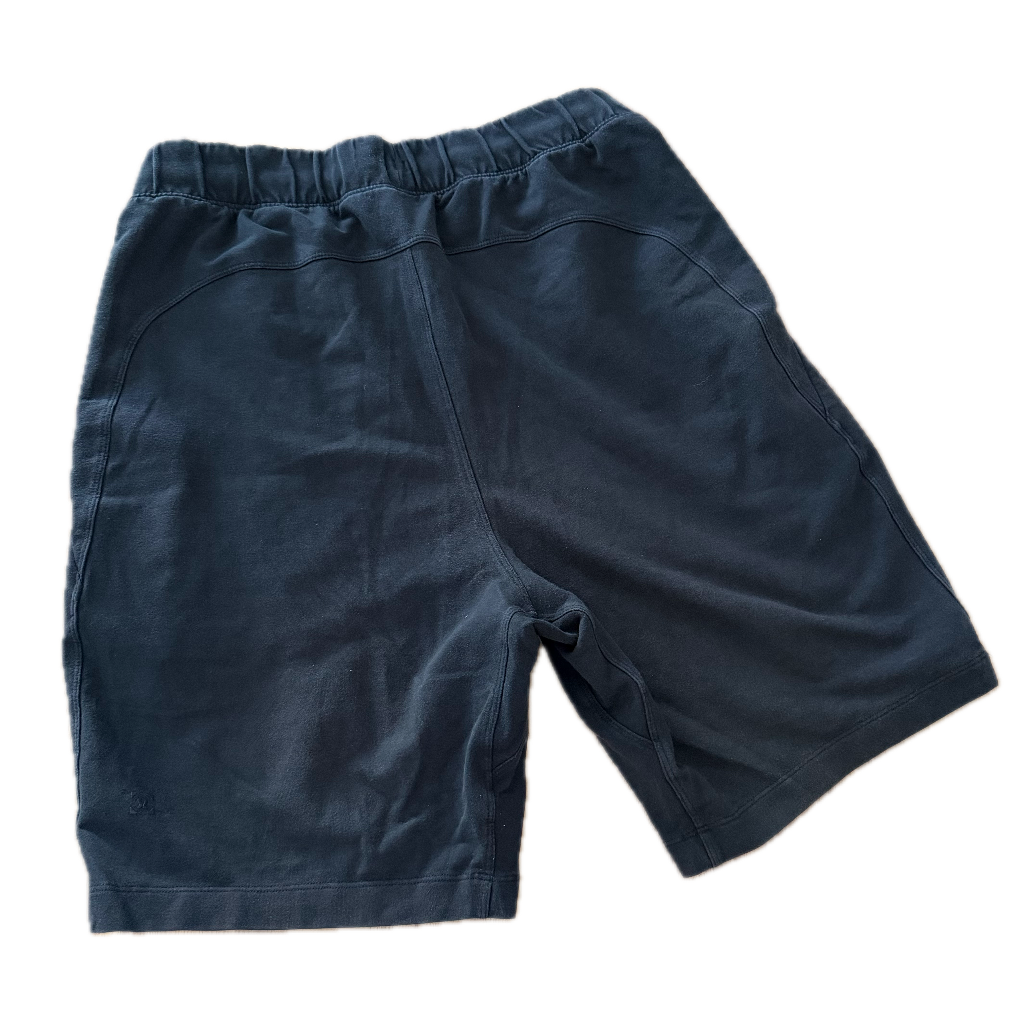 Short Lululemon talla M de hombre color negro tela Luon™