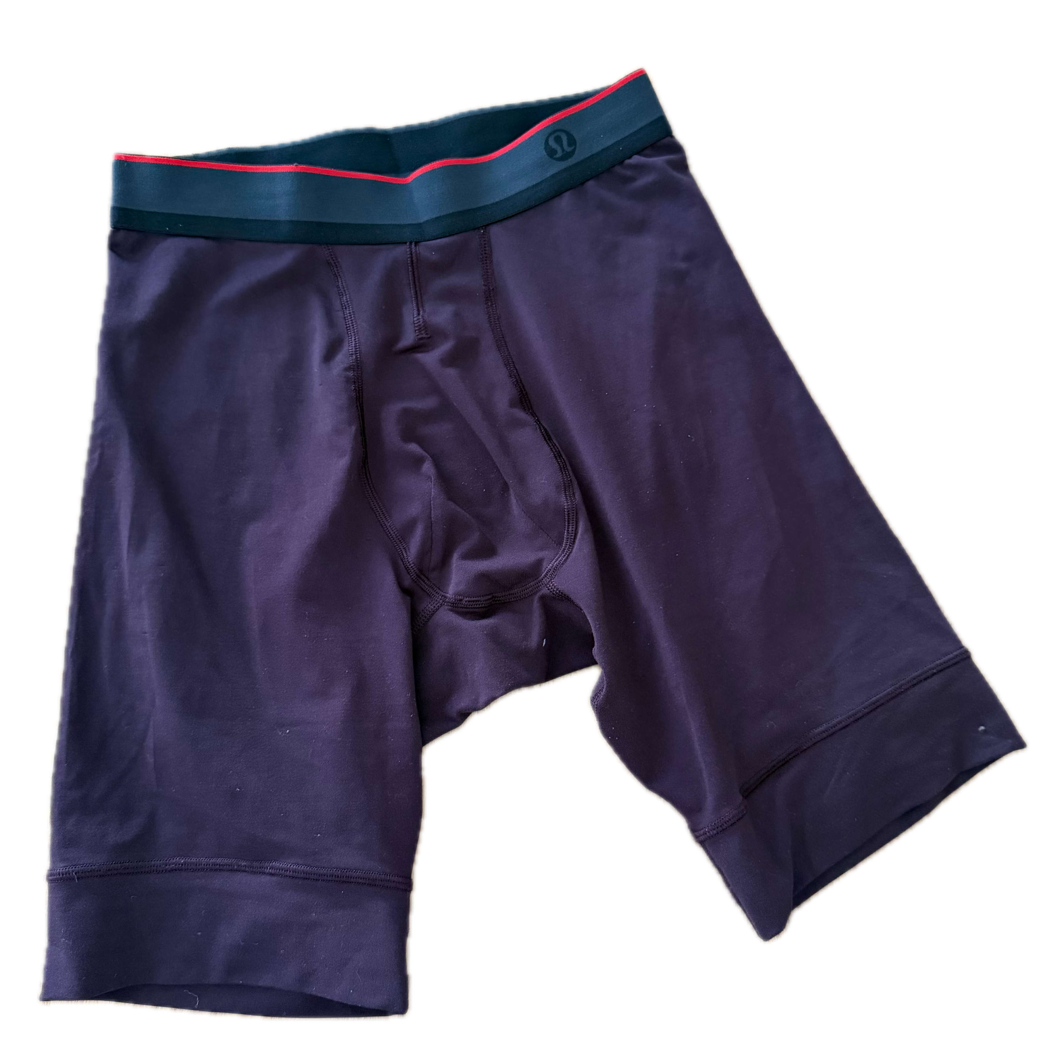 Boxer Lululemon talla M color vino tela Everlux™