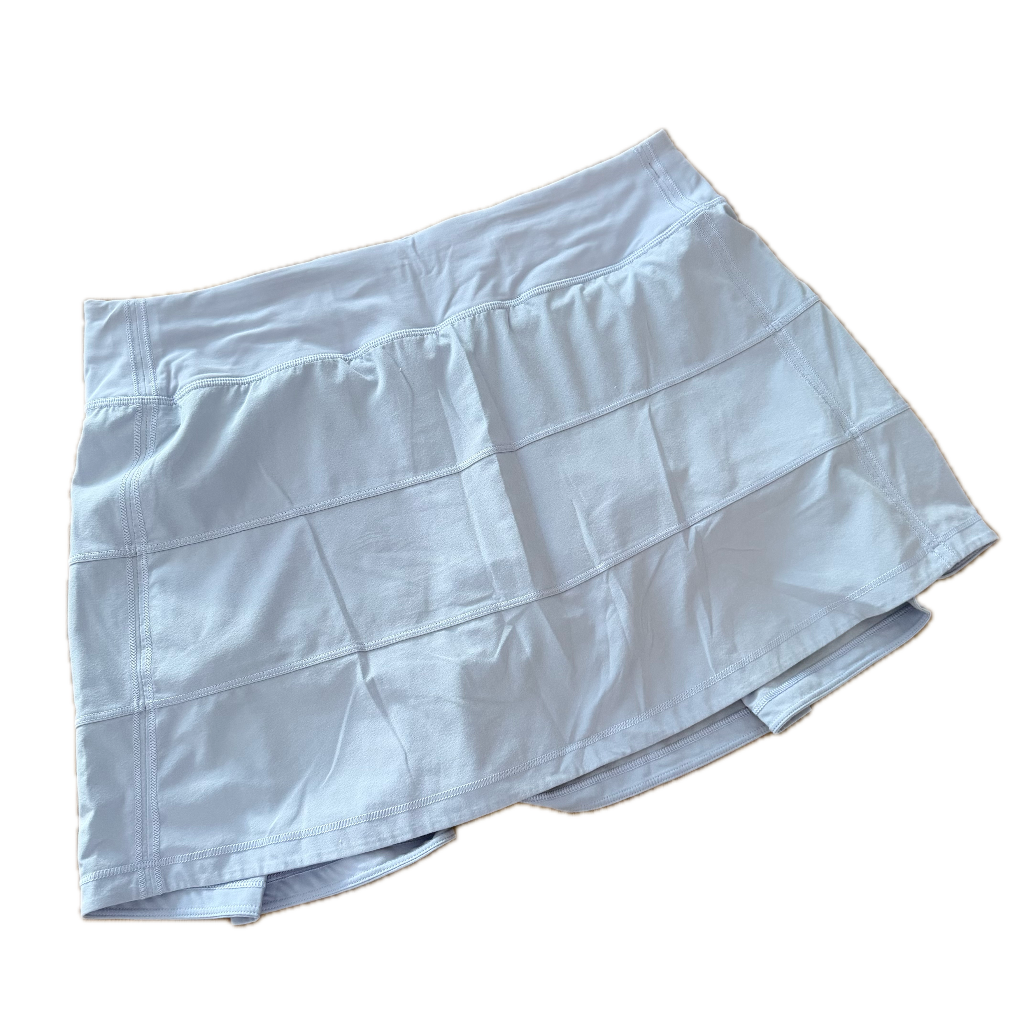 Falda Lululemon talla 8 color azul cielo tela Everlux™