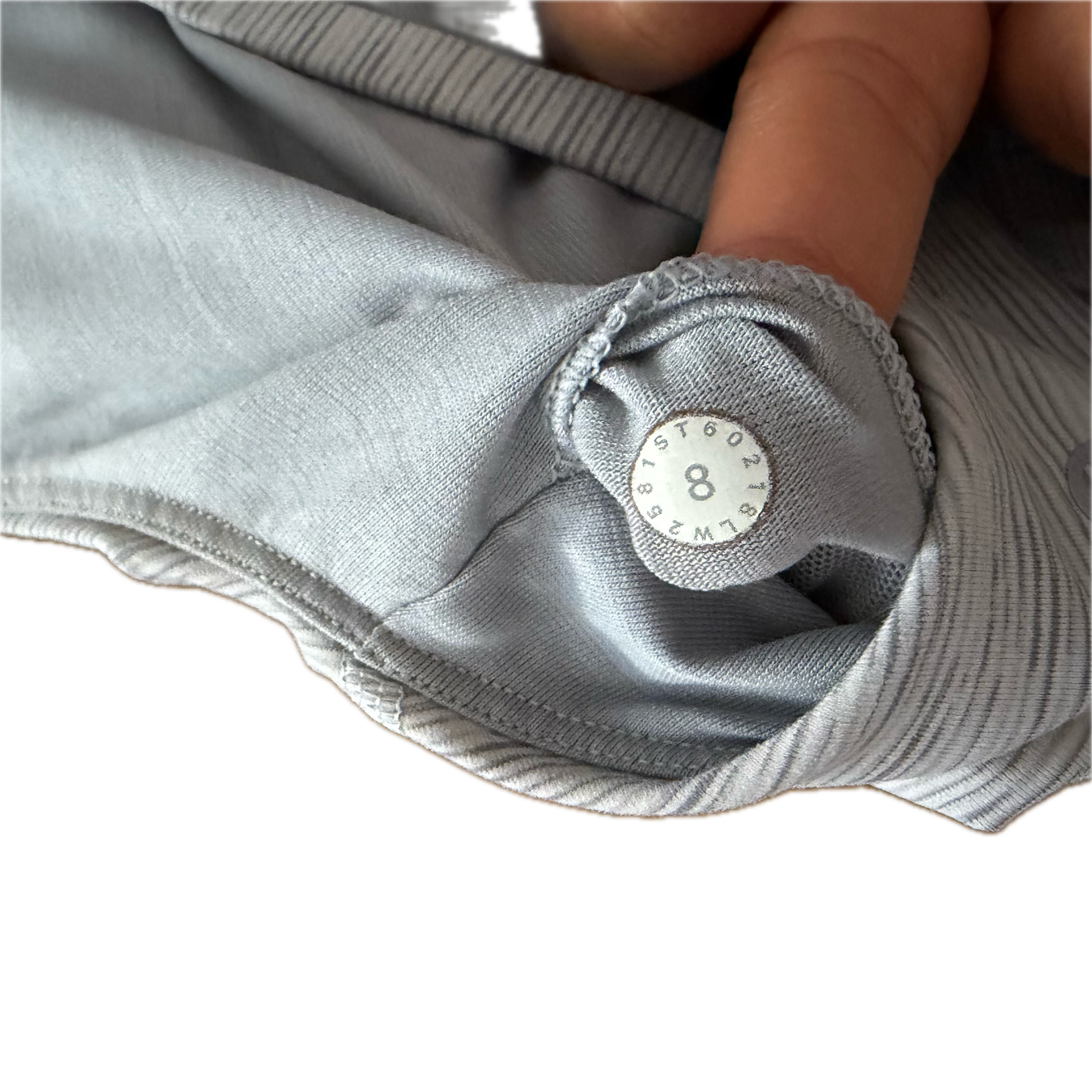 Top Lululemon talla 8 color gris tela Everlux™