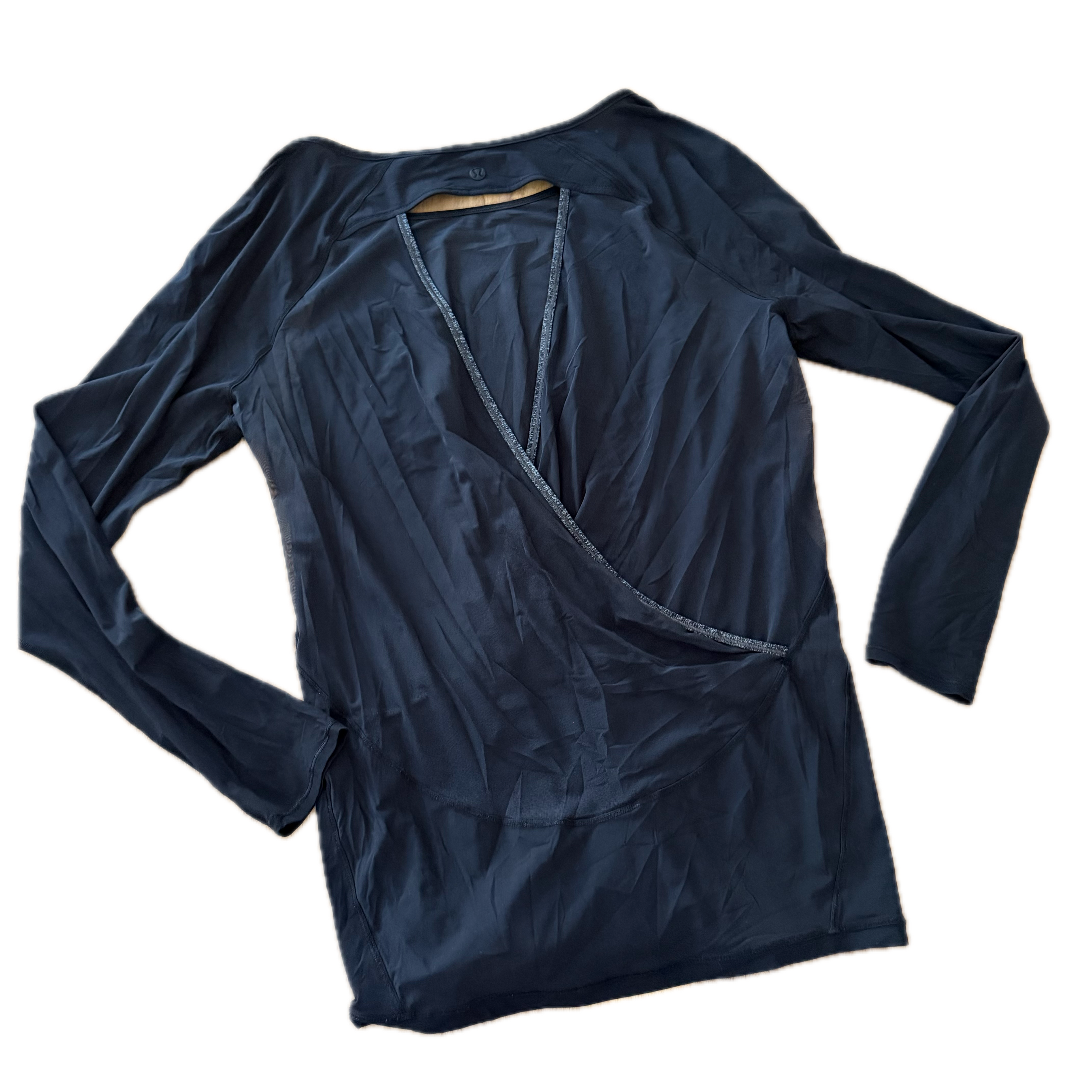 Playera Lululemon talla 8 color negro tela Nulux™