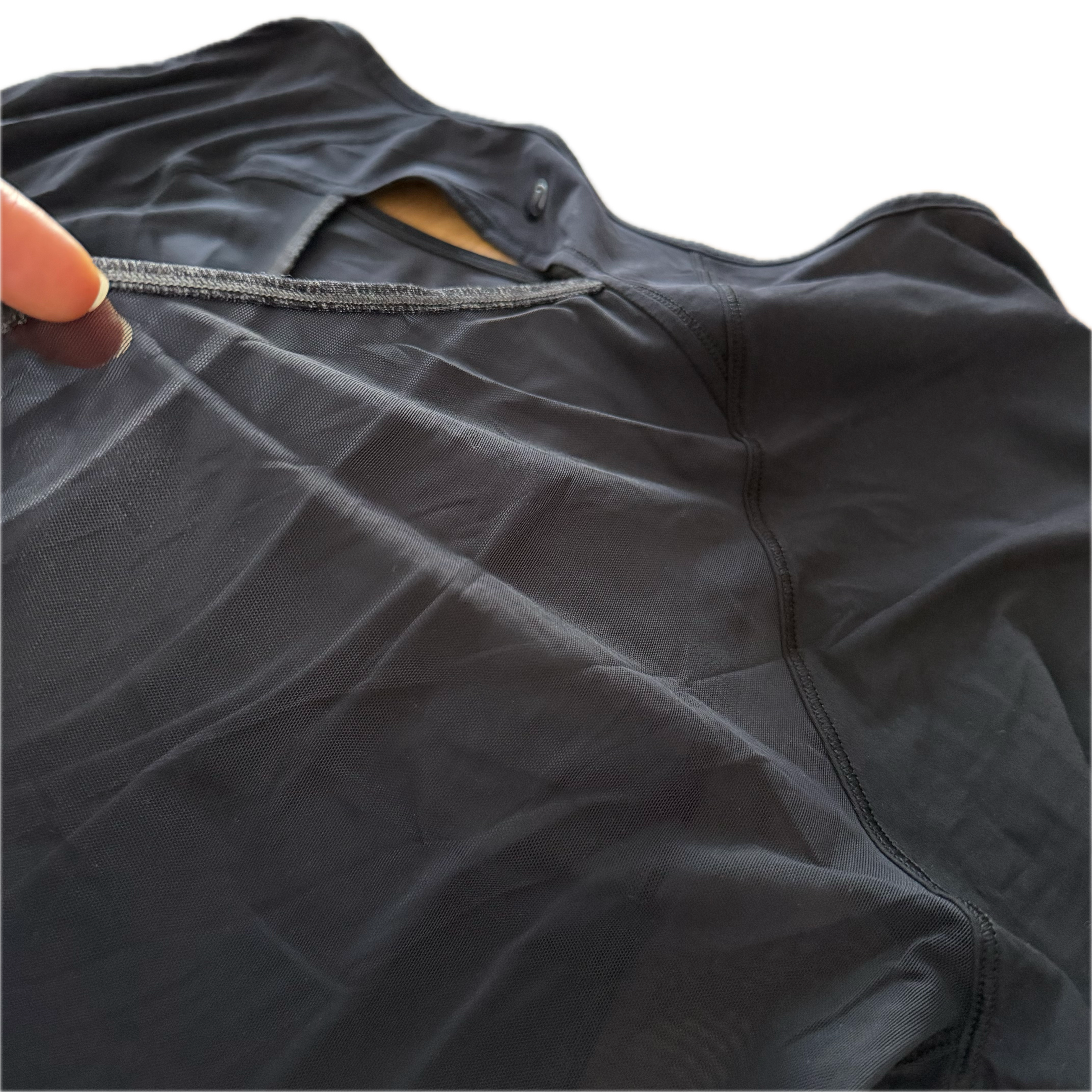 Playera Lululemon talla 8 color negro tela Nulux™