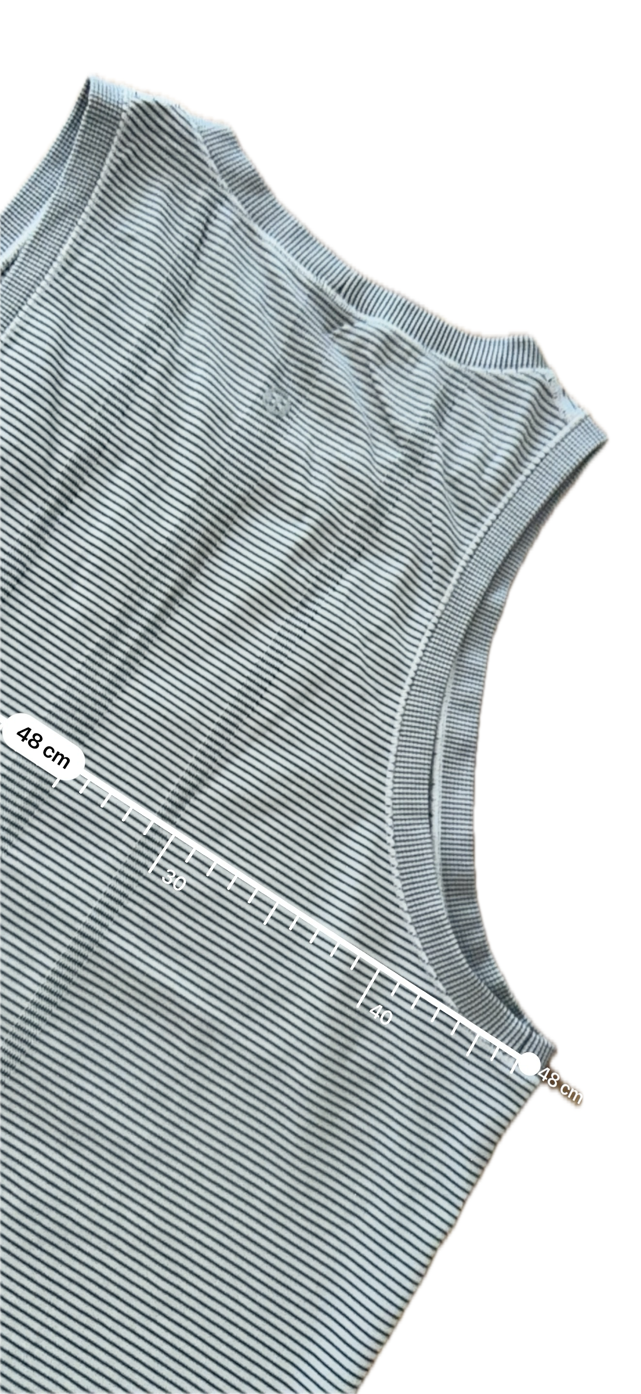 Tank Lululemon talla 10 color rayas tela Silverescent™