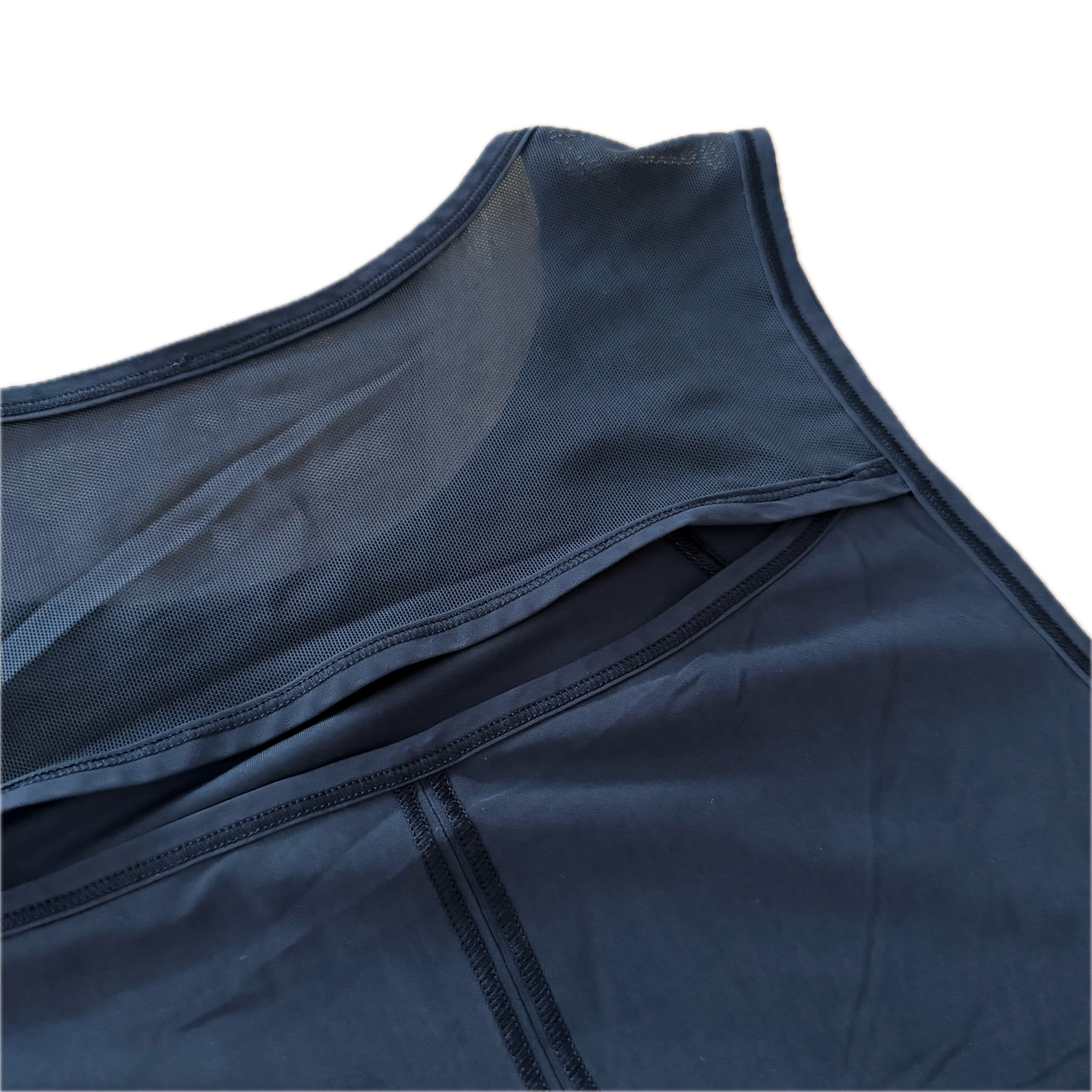 Tank Lululemon talla 12 color negro tela Nulux™