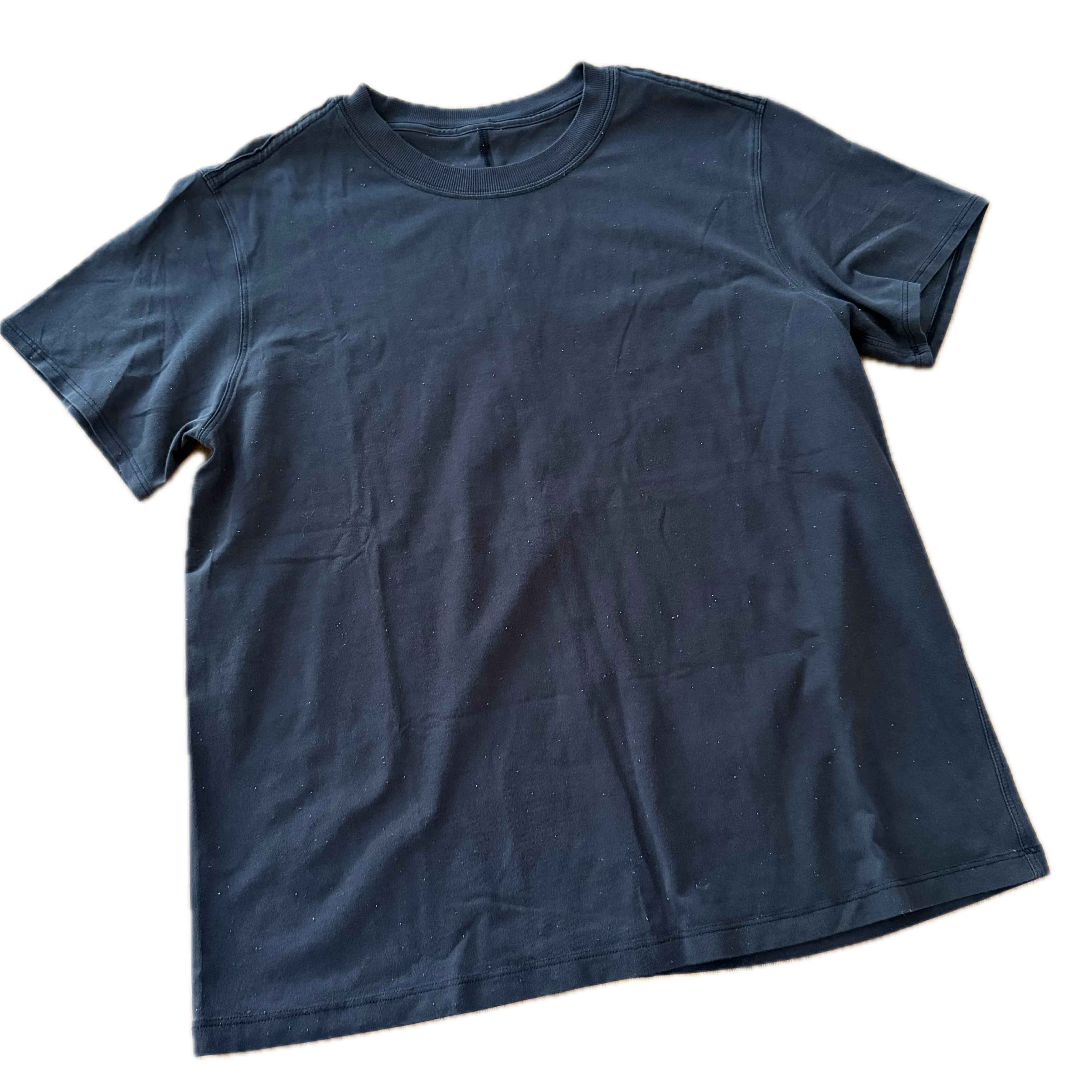 Playera Lululemon talla 12 color negro con puntitos tela Vitasea™