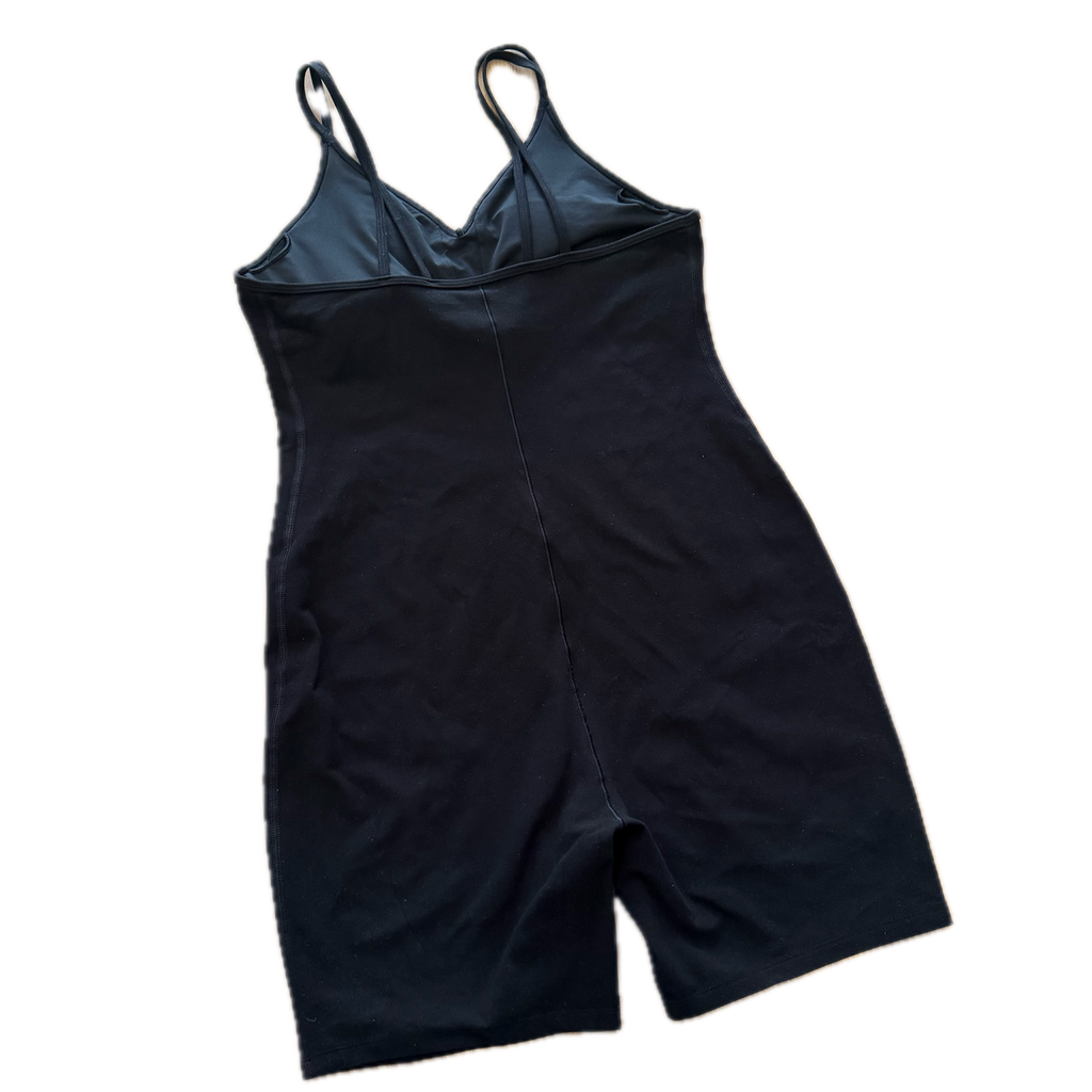 Enterizo talla L color negro