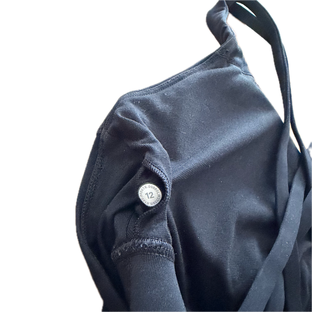 Top talla 12 color negro tirantes cruzados