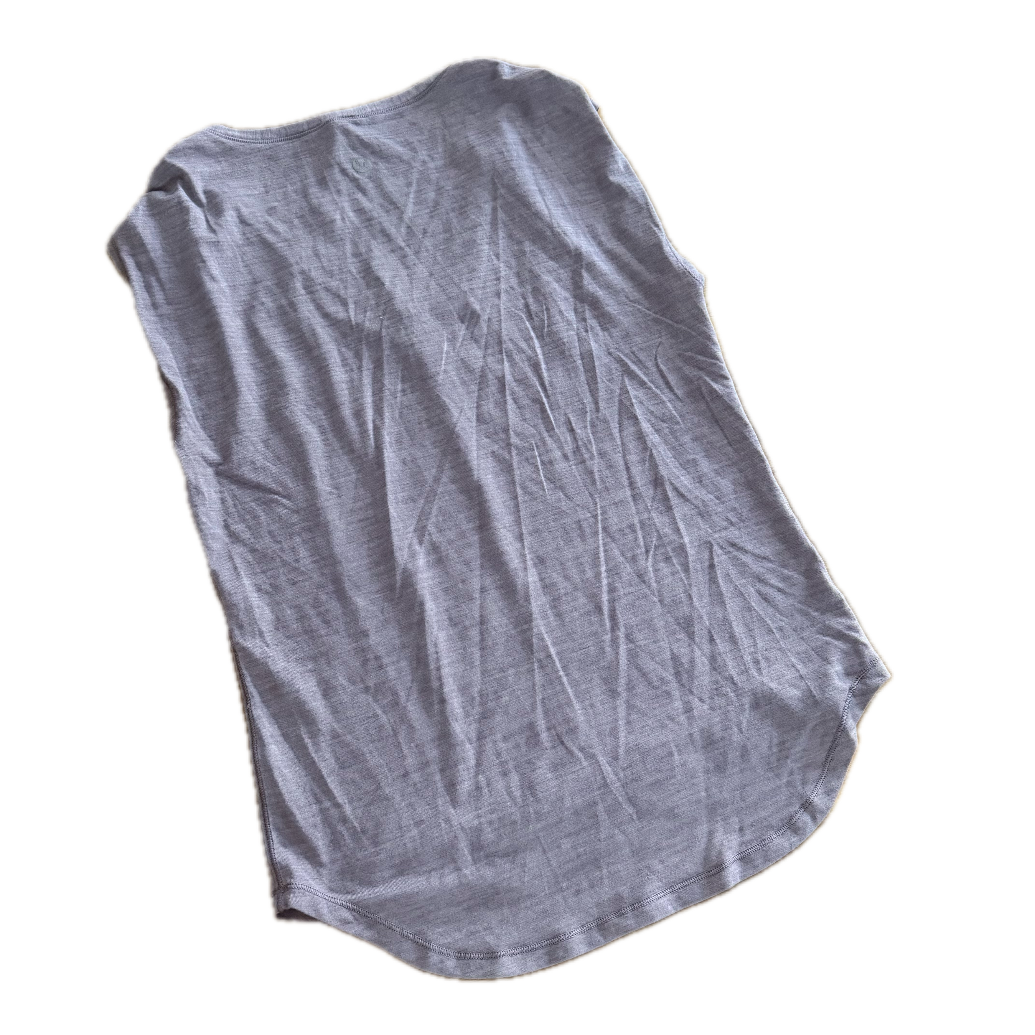 Tank Lululemon talla 2 color lila tela Nulu™